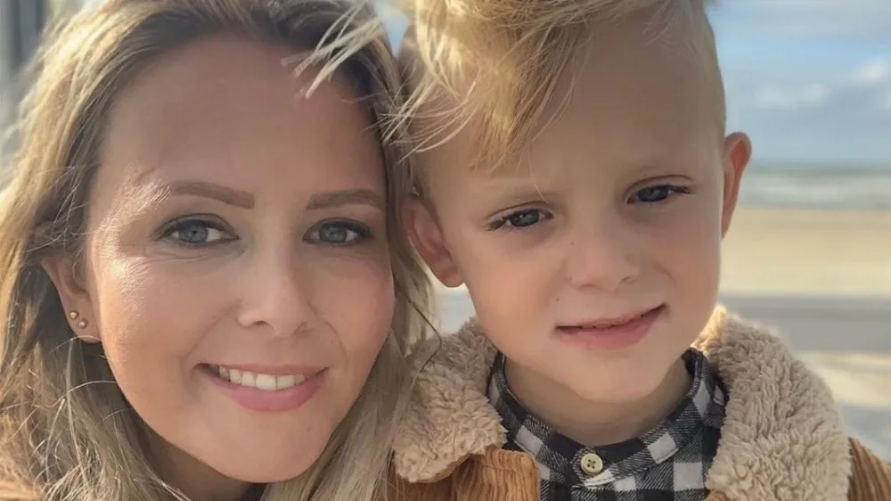 Monique Smit emotioneel over zoontje Noah