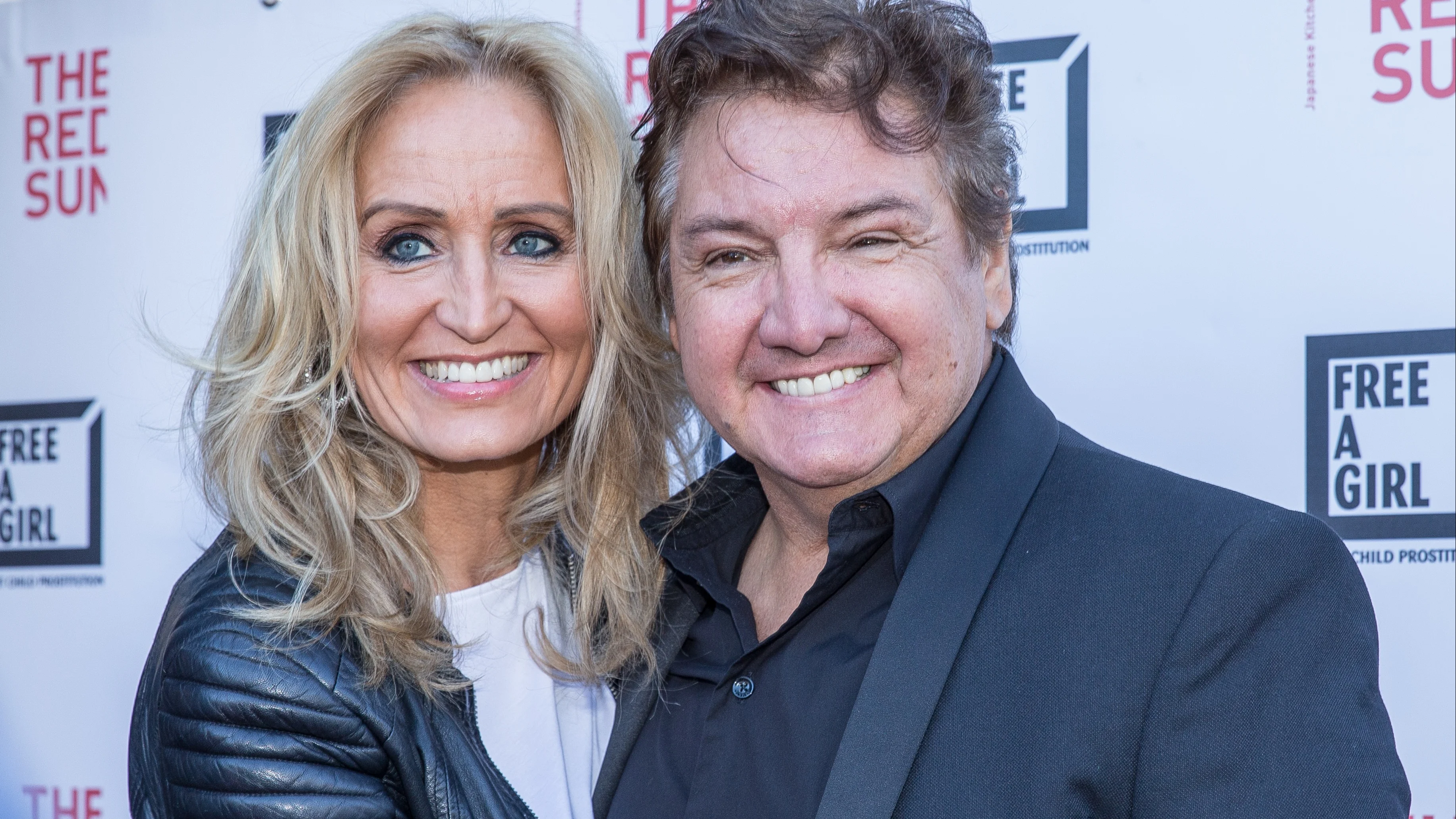 René Froger zet Blaricumse villa officieel in de verkoop