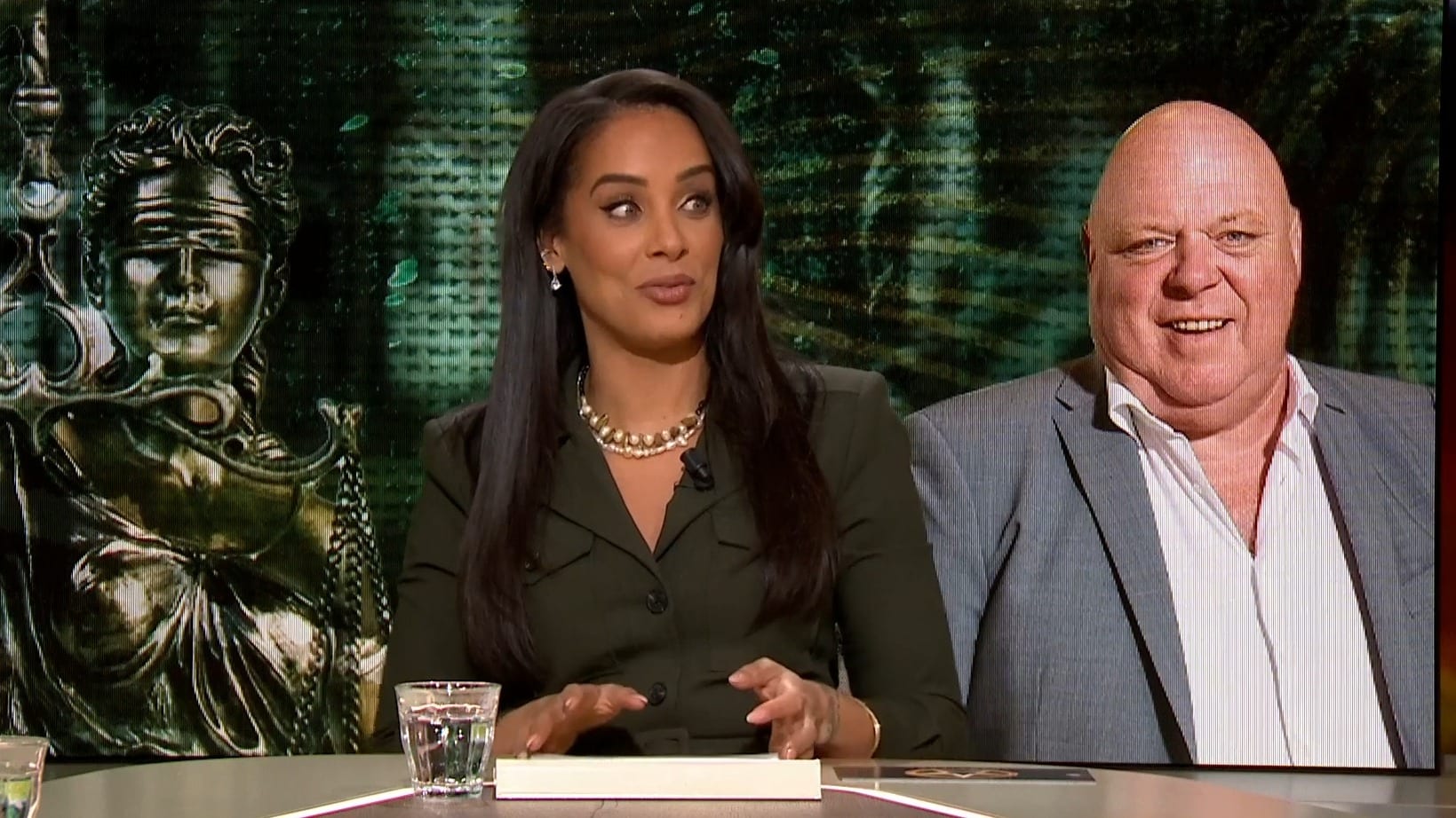 Grote clash tussen Shownieuws-deskundigen