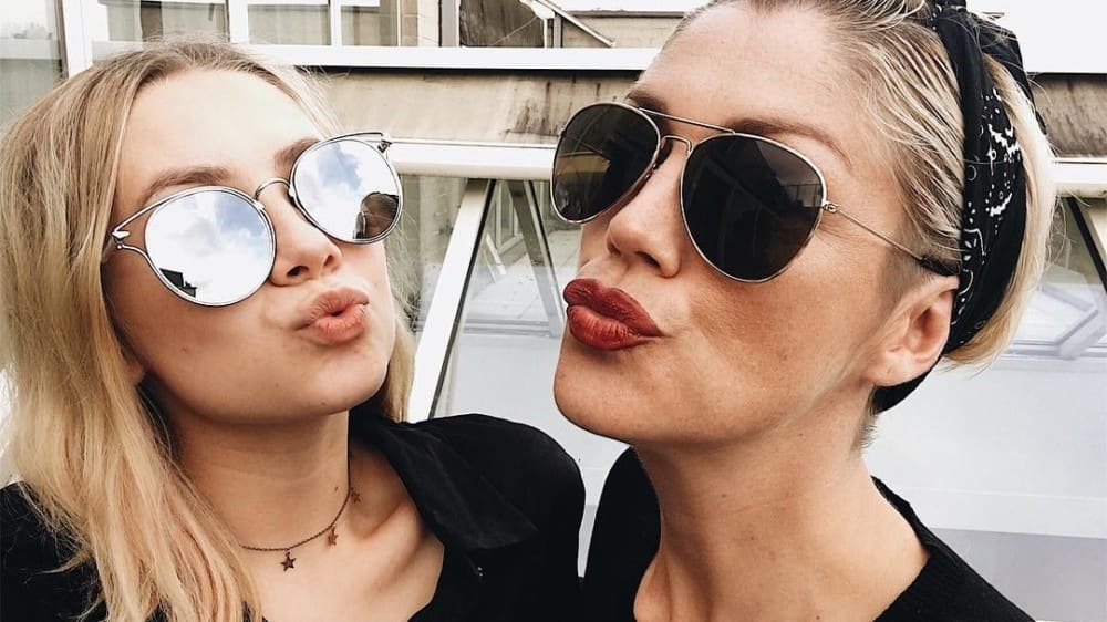 Kelly Pfaff deelt bijzonder moeder-dochter moment