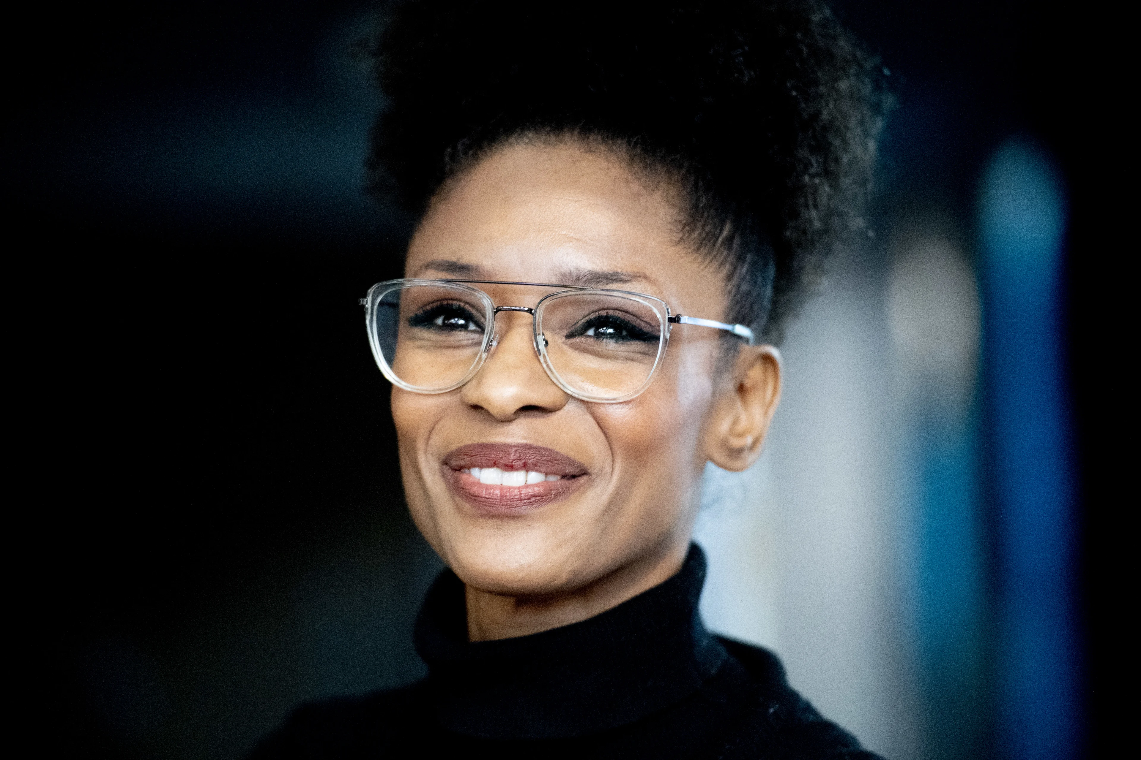 Sylvana trots achter de kinderwagen