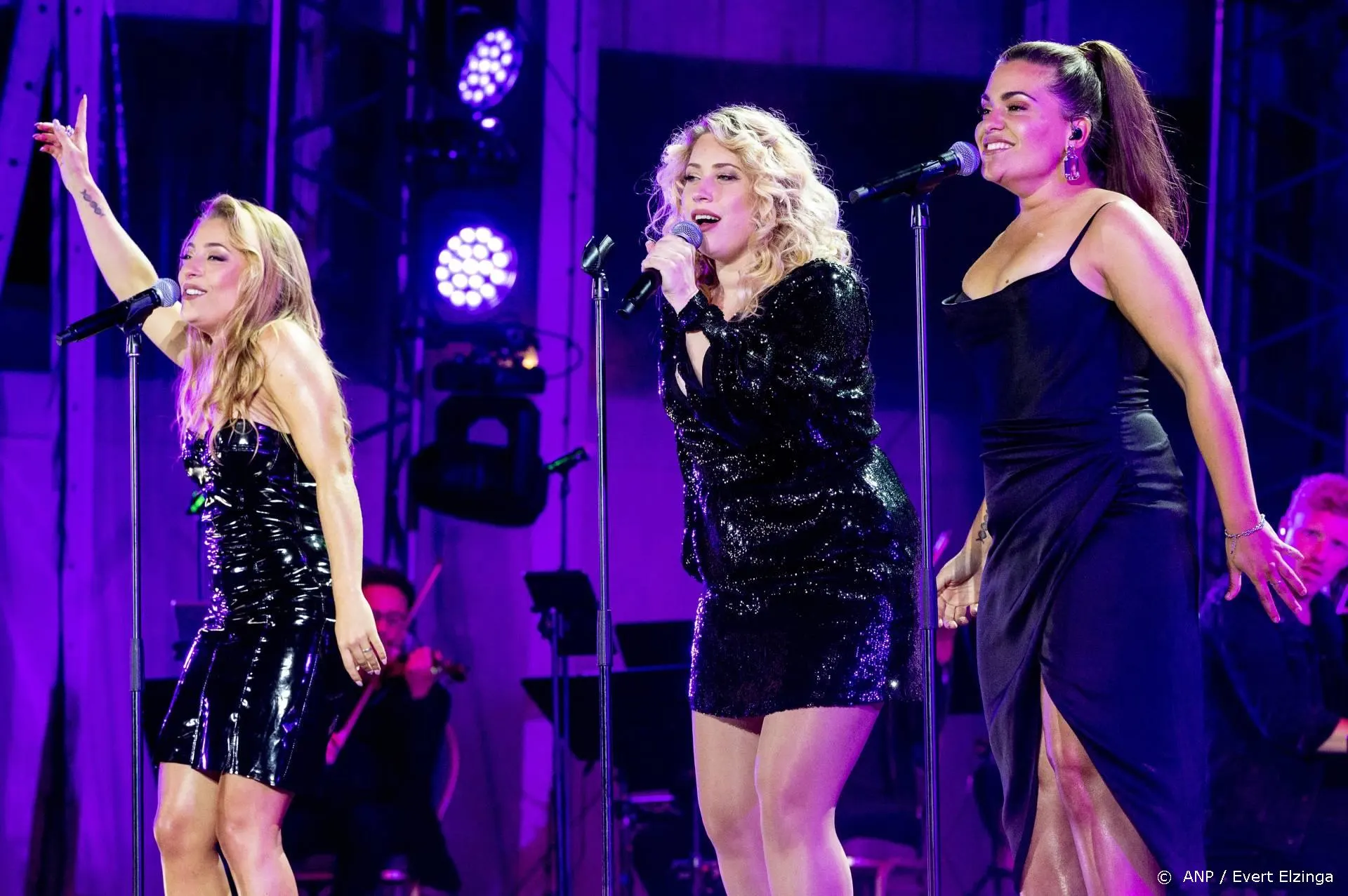 OG3NE met twee verschillende shows in heel Nederland te zien