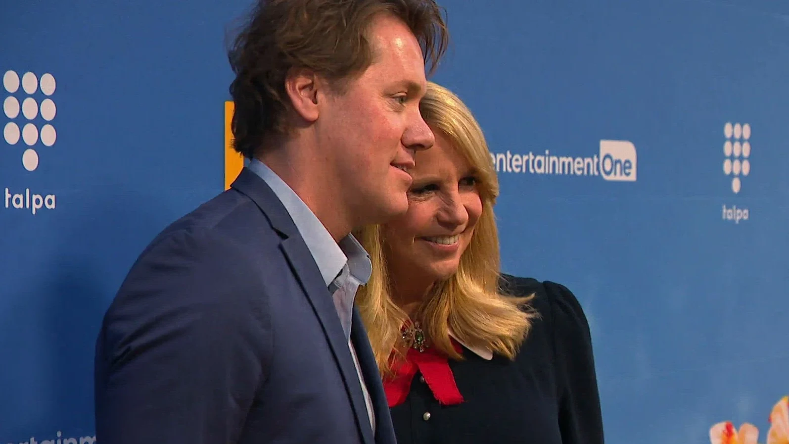 Liefdevolle hereniging Linda de Mol en Jeroen maakt tongen los