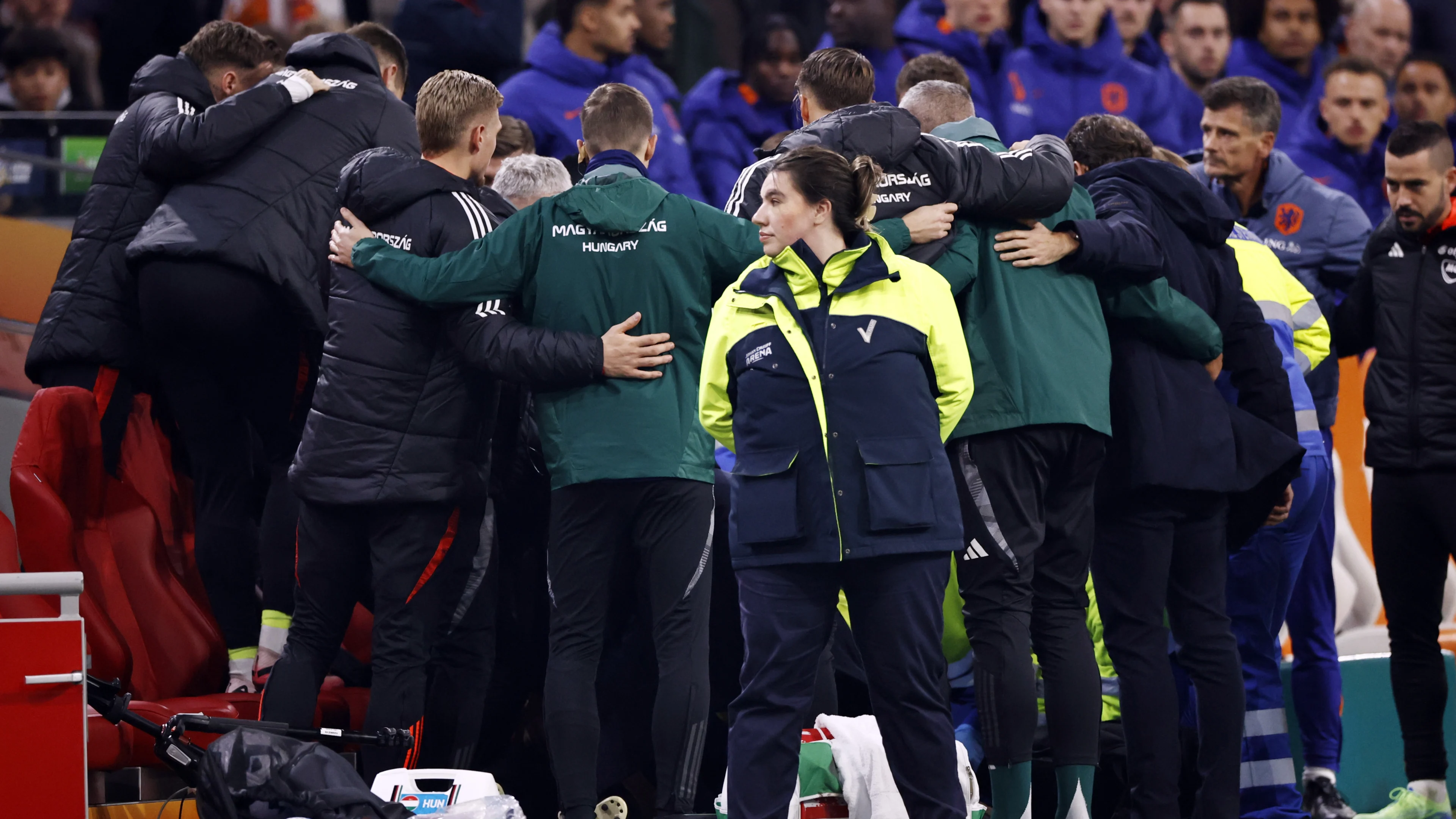 Hongaarse assistent werd onwel bij duel Oranje