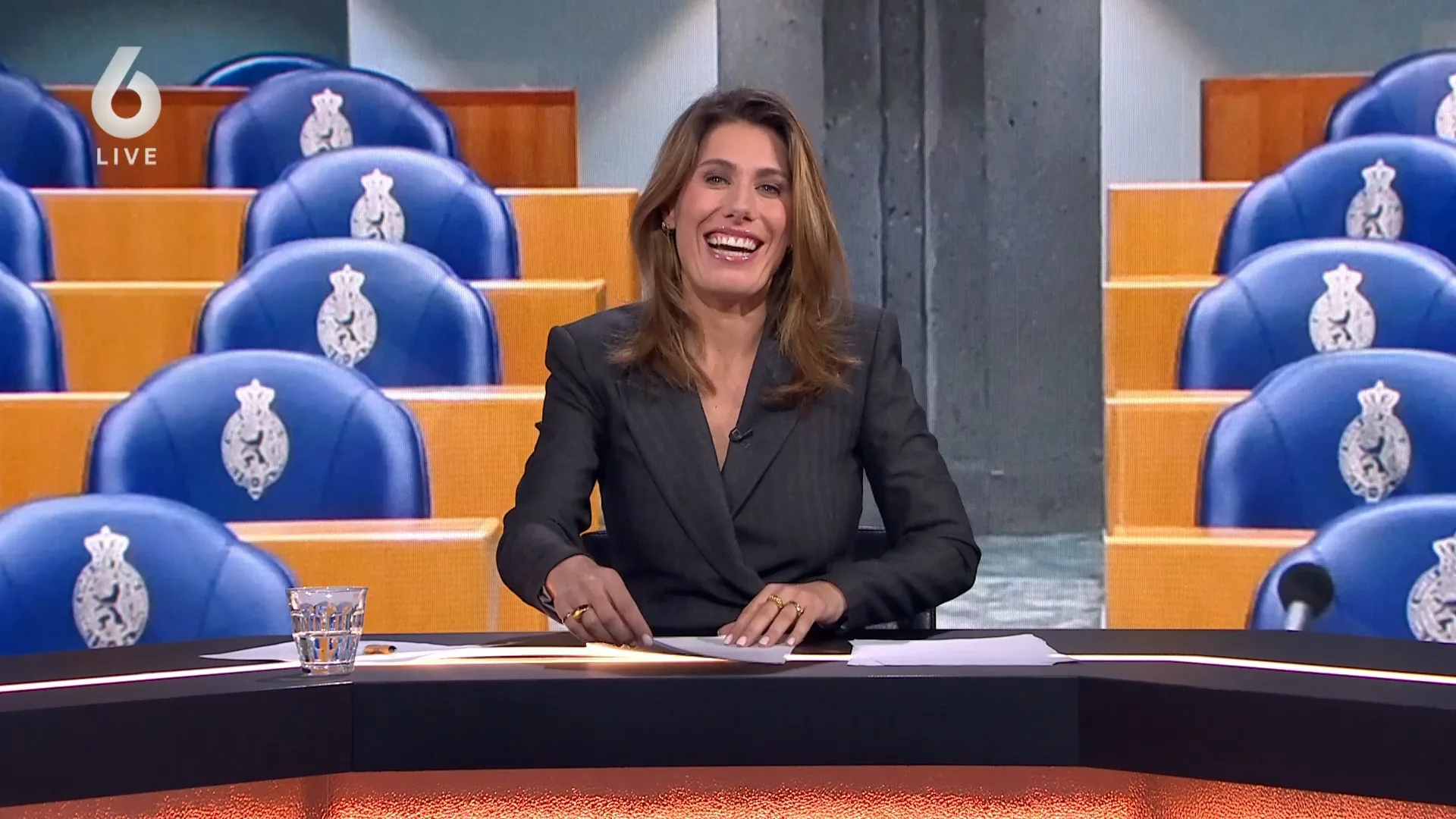 Heeft Nederland nog vertrouwen in het kabinet?