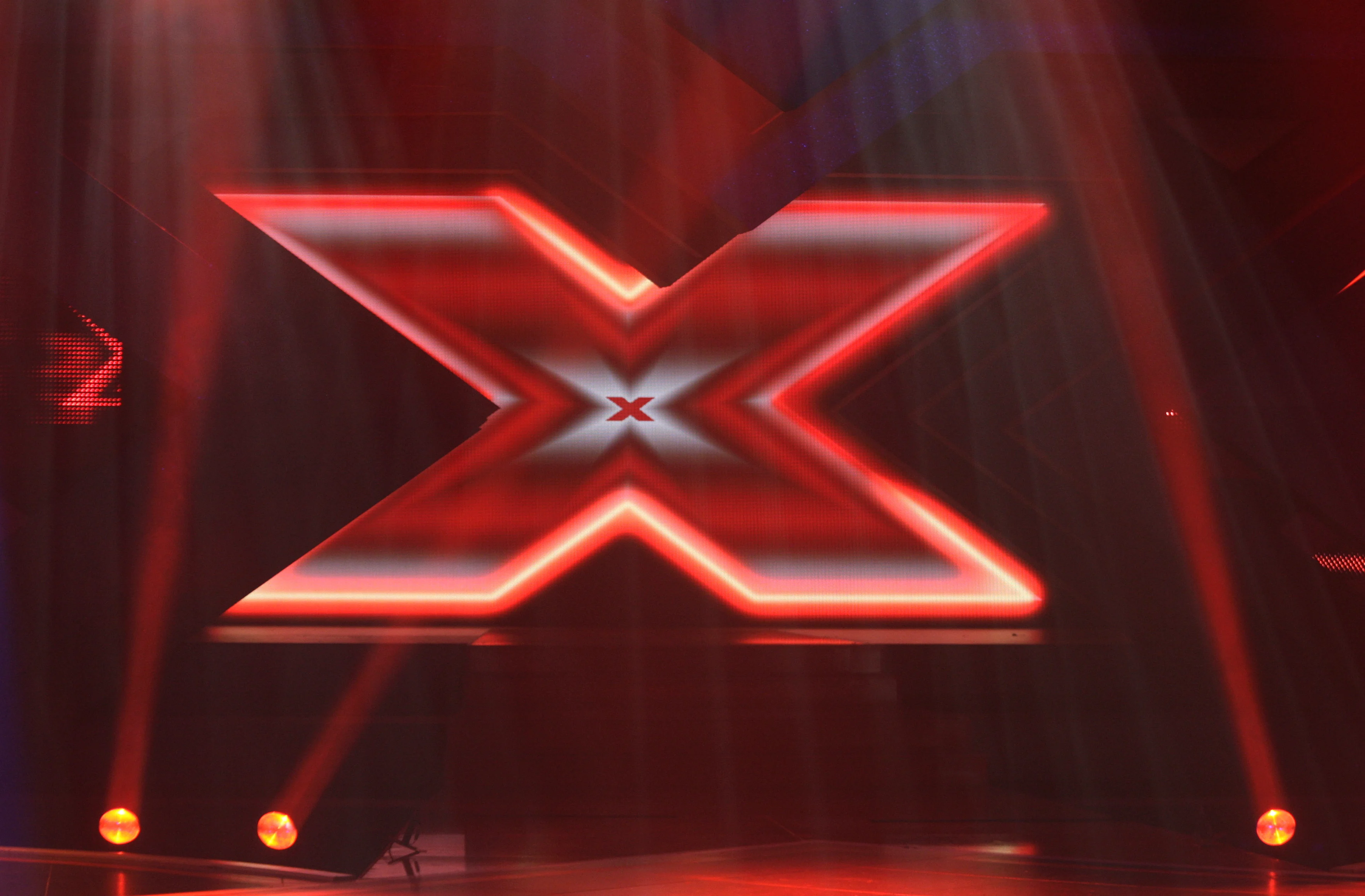 Trouwdag kandidaat X-Factor verandert in ongekend drama