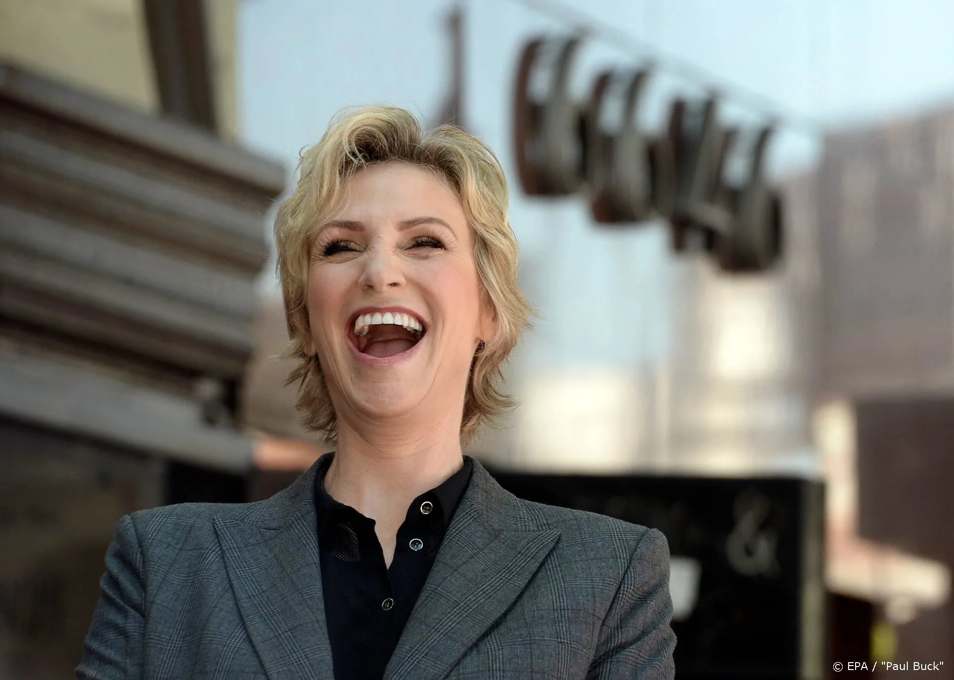 Jane Lynch gaat Weakest Link presenteren