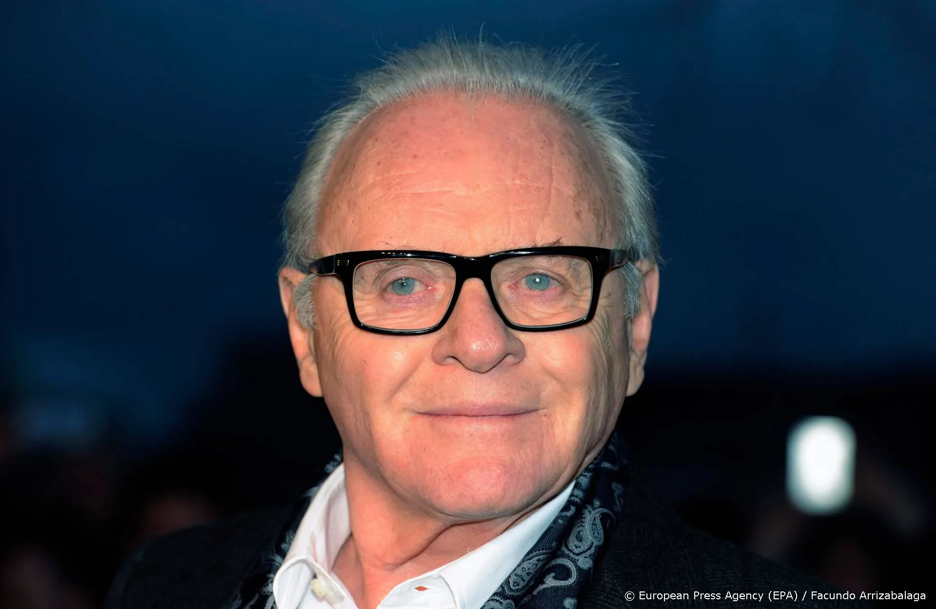 Anthony Hopkins viert 45 jaar zonder alcoholverslaving