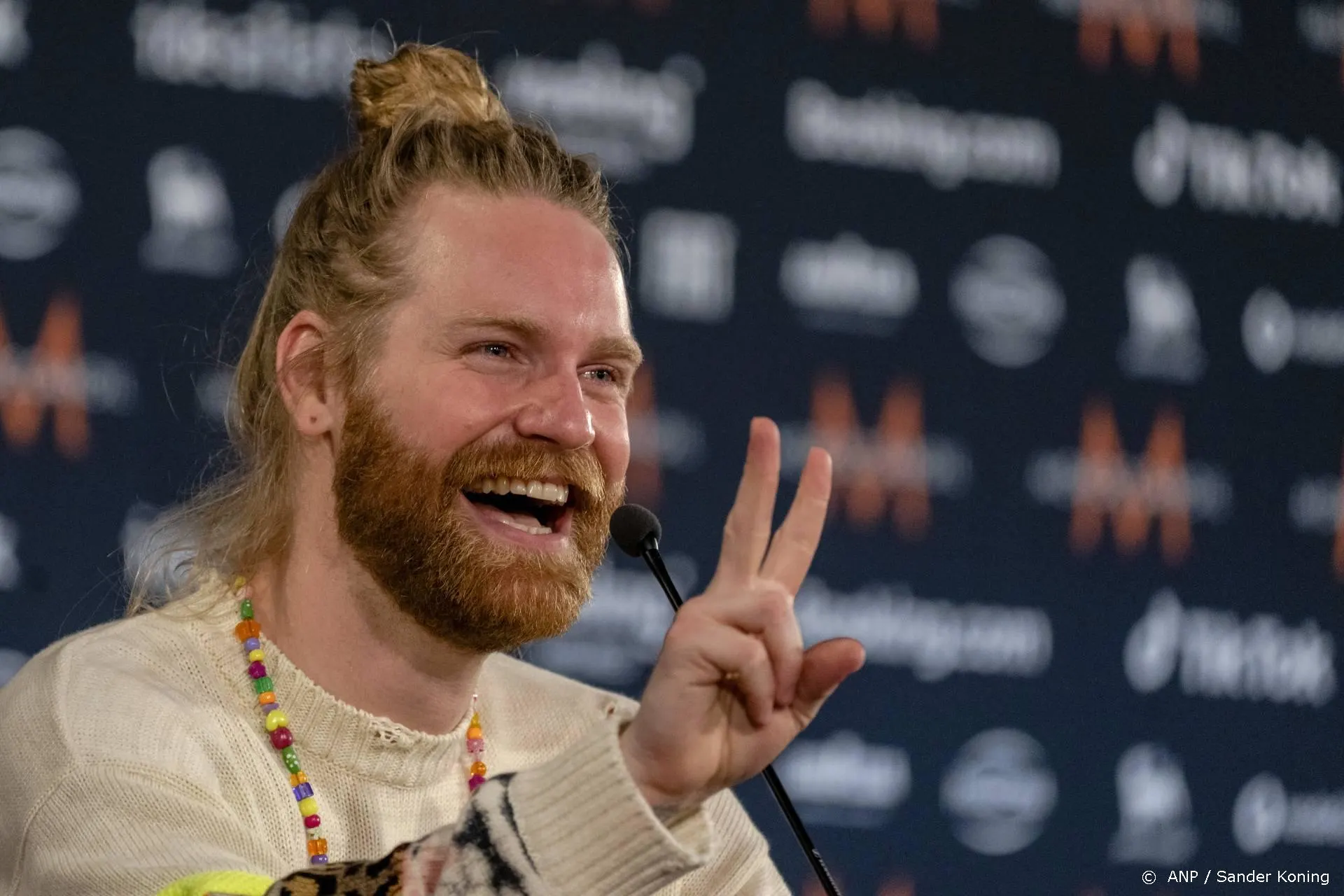 Britse songfestivalzanger had ontmoeting met André Kuipers