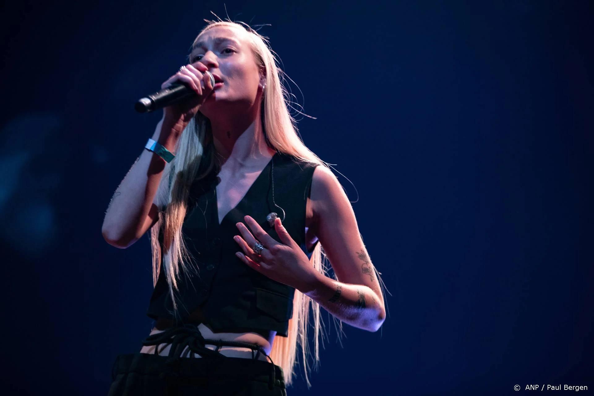 Viktor & Rolf verzorgen kleding voor S10 op songfestival