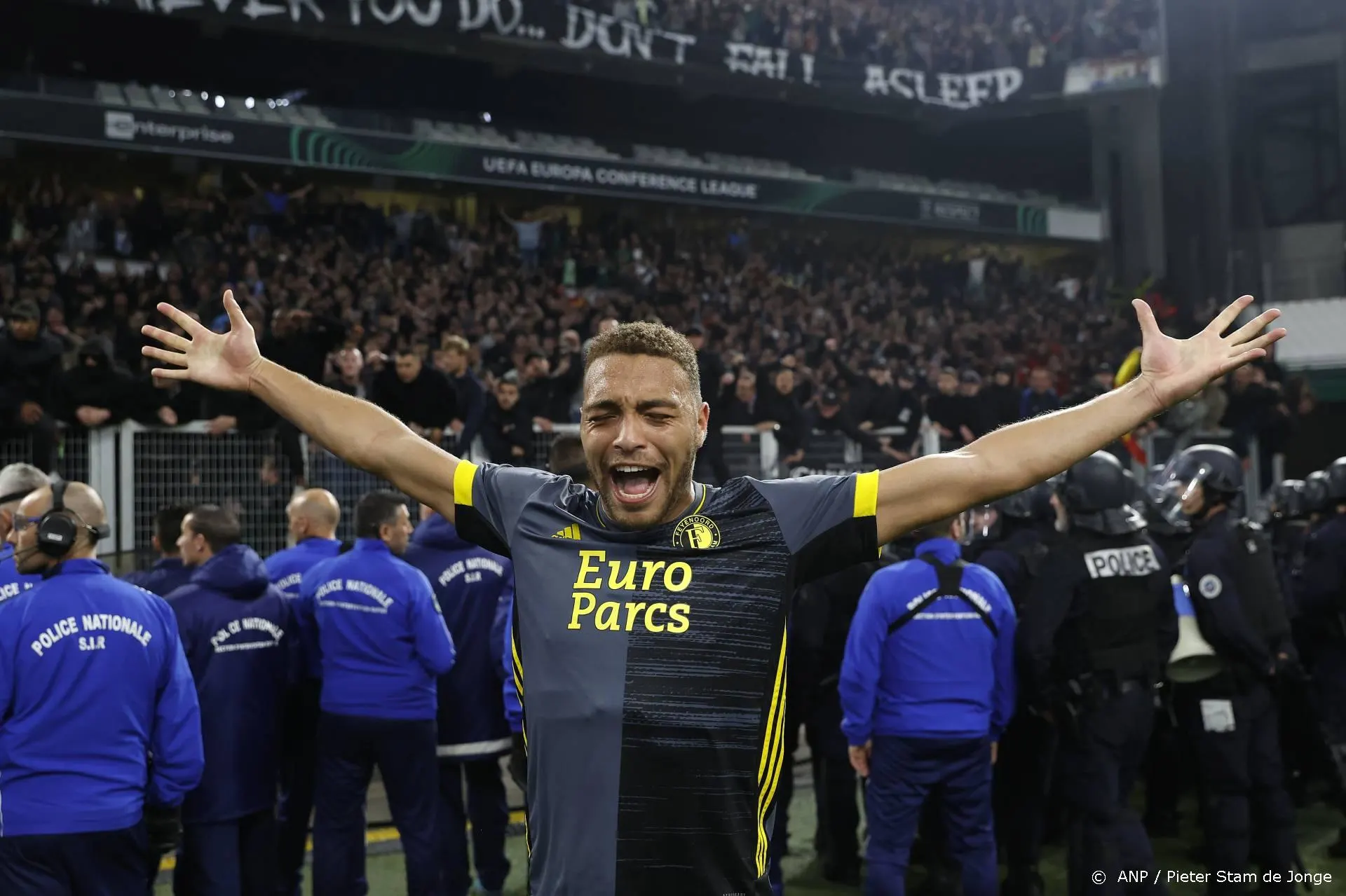 Rotterdam heeft nog niks geregeld voor finale Conference League