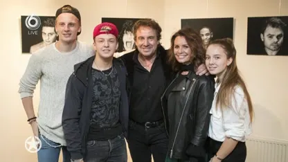 'Ontroostbare' Marco in armen van Leontine