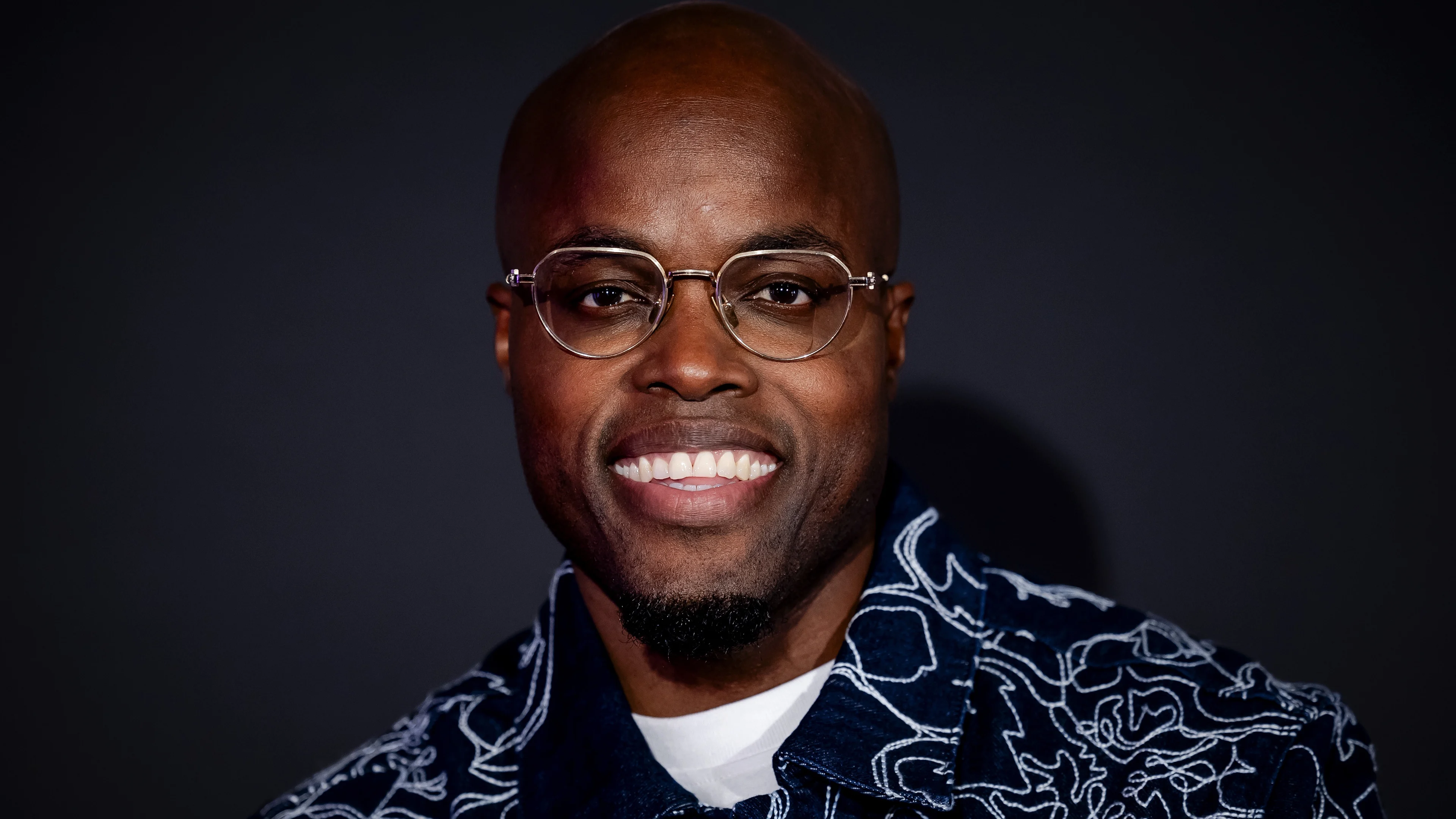 Grandioos succes voor Jandino: 'Kan je niet uitleggen hoe ik me voel'