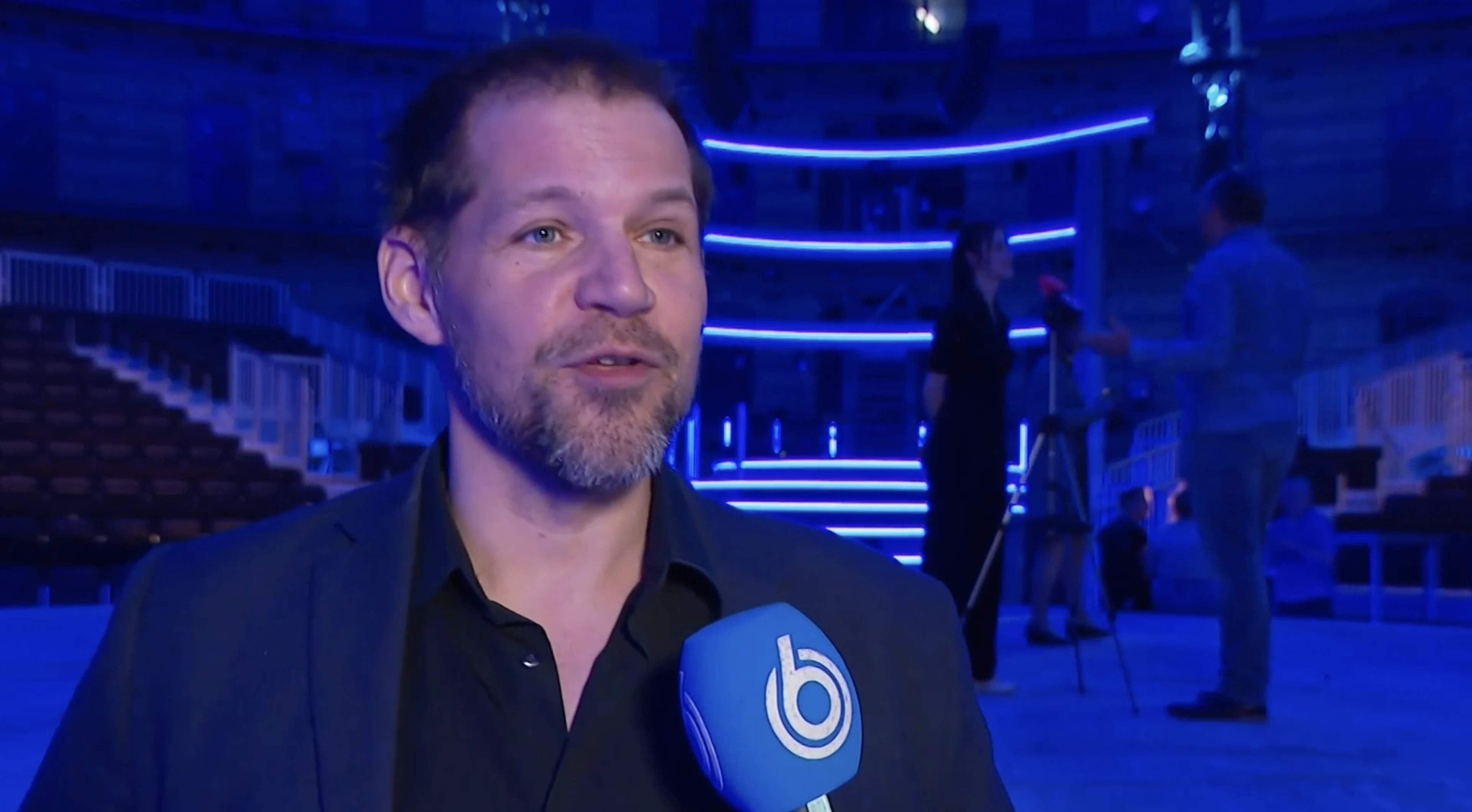 Zodiac-acteurs staan te trappelen