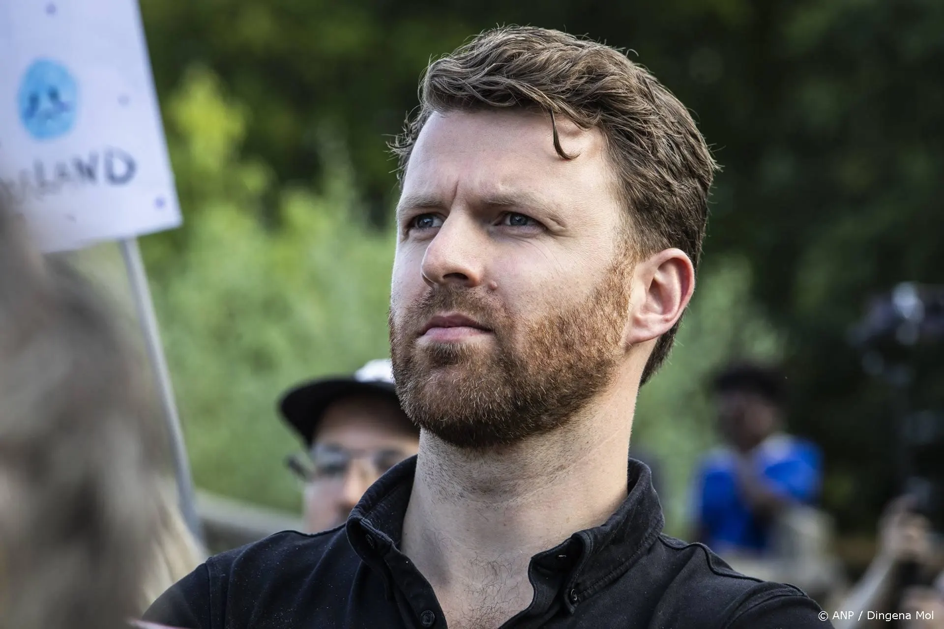 Royce de Vries openhartig over moeilijke gesprekken met zoons: 'Je wilt ze geen trauma bezorgen' 