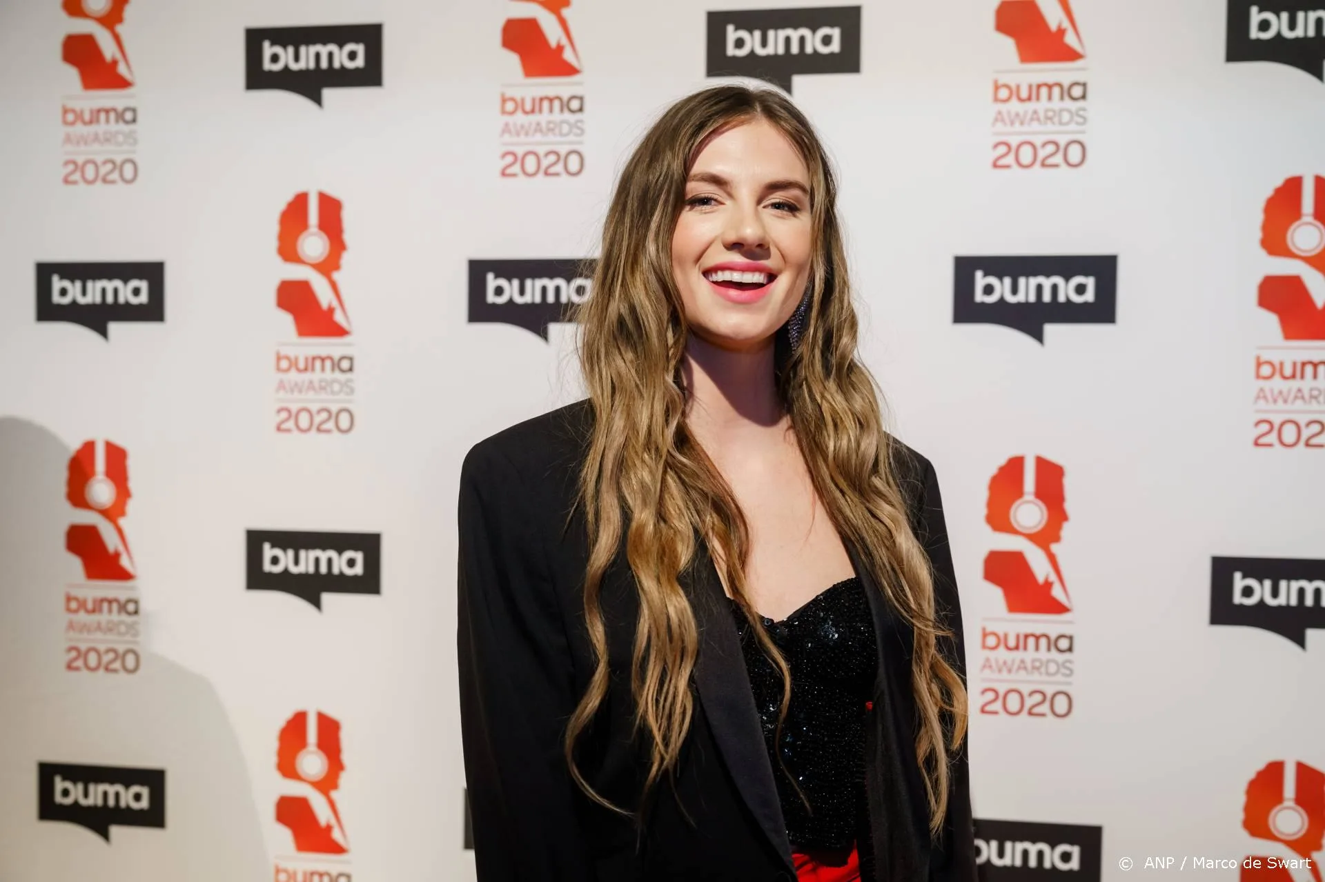 Maan heeft weer nieuwe data gevonden voor optredens