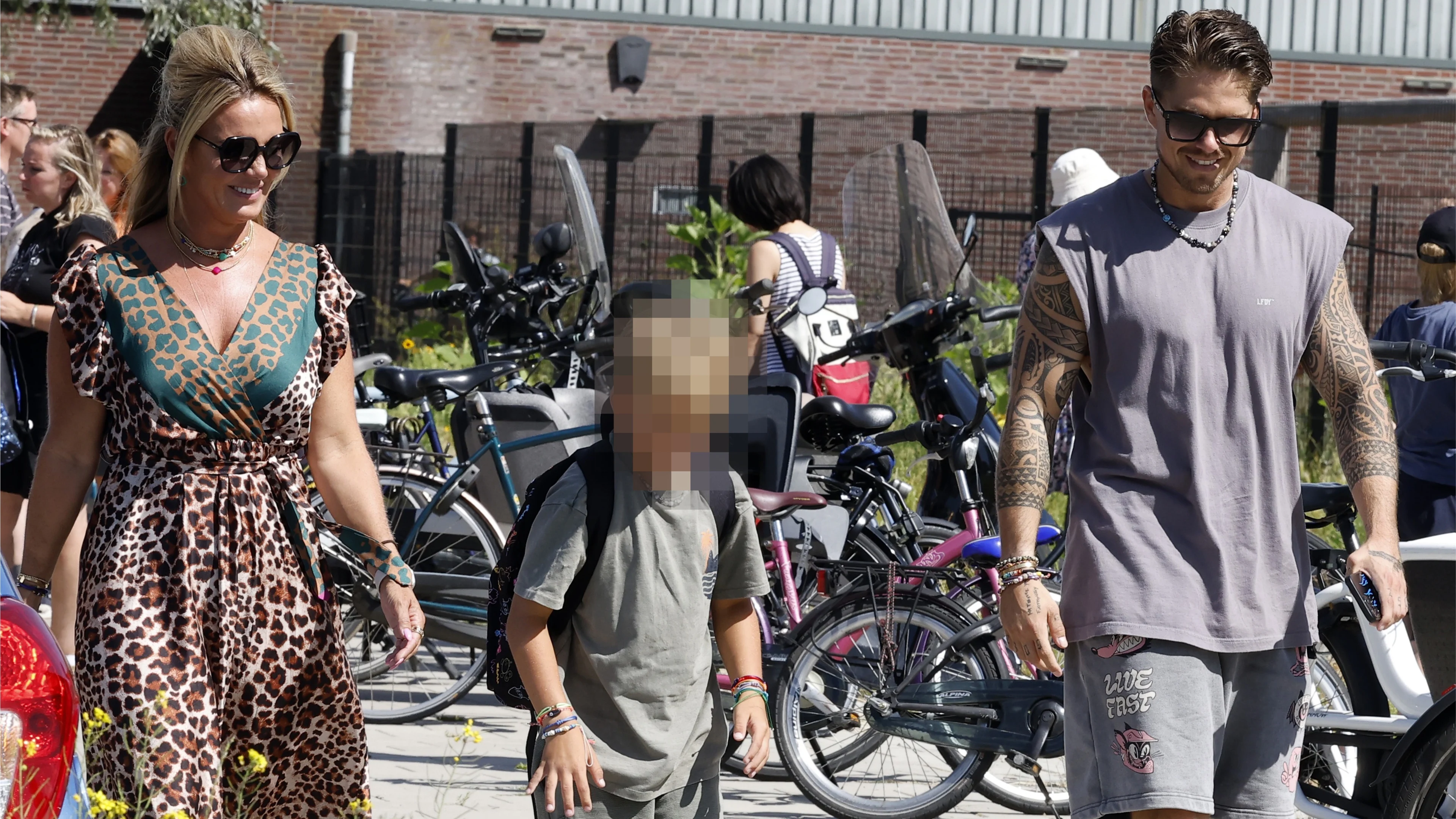 André en Monique emotioneel over jarige zoon (7): 'Blijf hoe je bent'