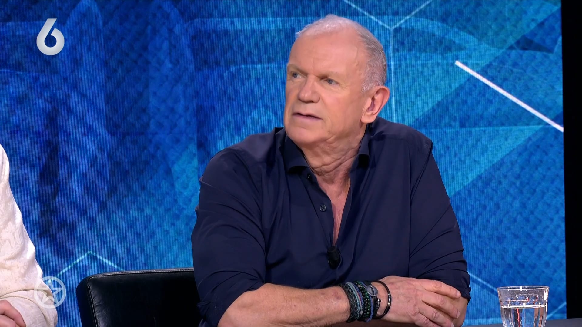 Jeroen Woe schrapt shows tot april en geeft duidelijkheid over ziekte