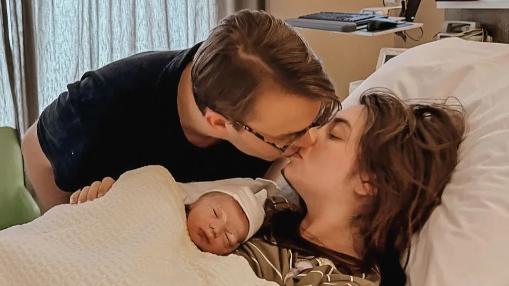 Frans Bauer is opa geworden: 'Eerder dan verwacht, maar zó welkom'