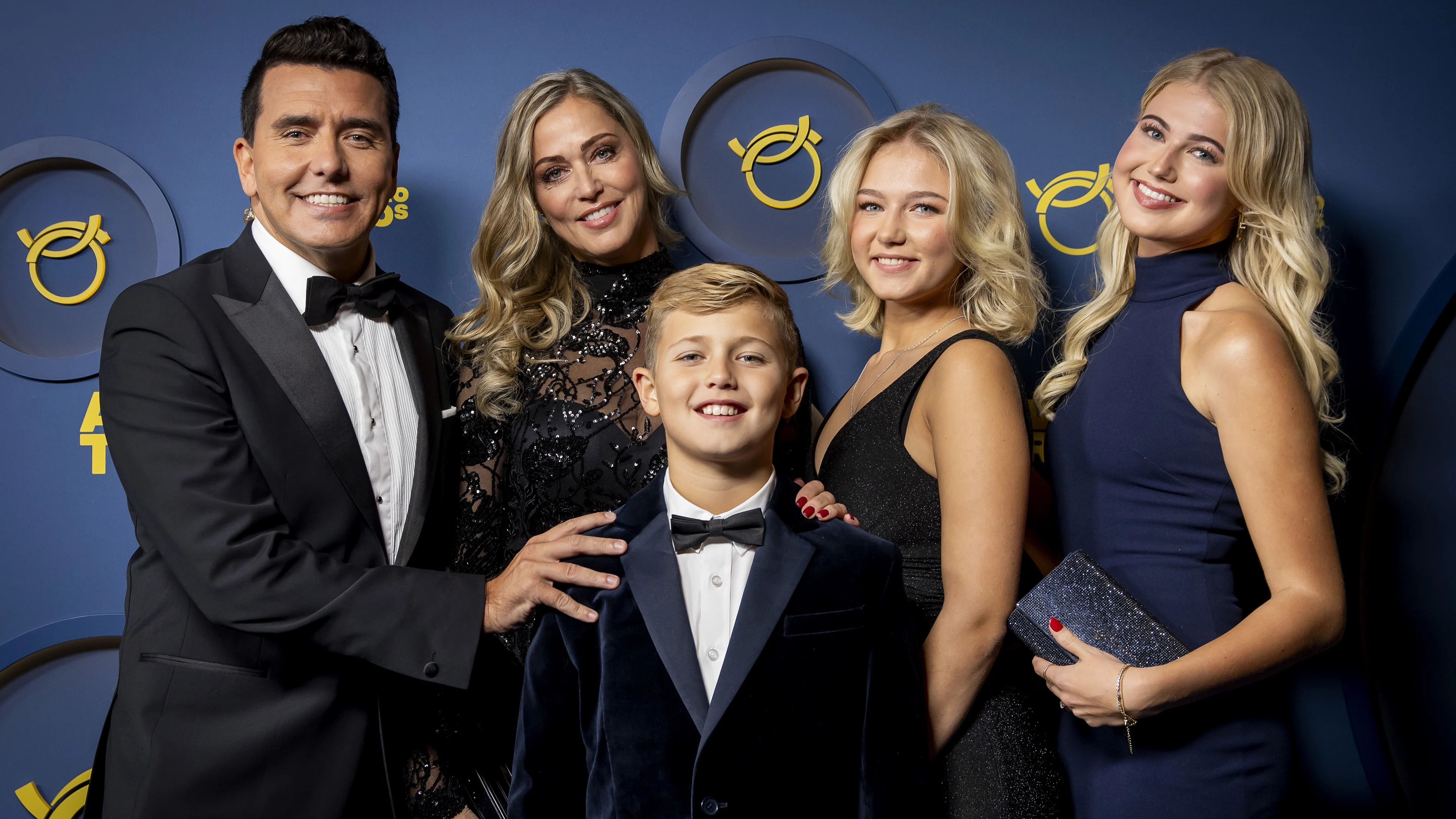 Jan Smit viert bijzondere dag: 'Mijn vrouw'