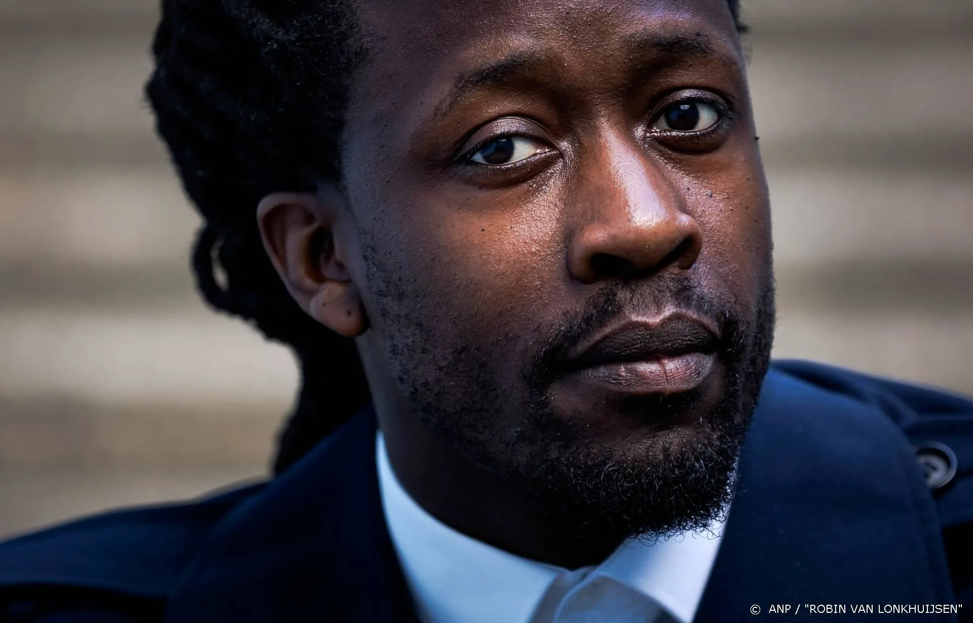 Harde confrontatie tussen Akwasi en John de Bever