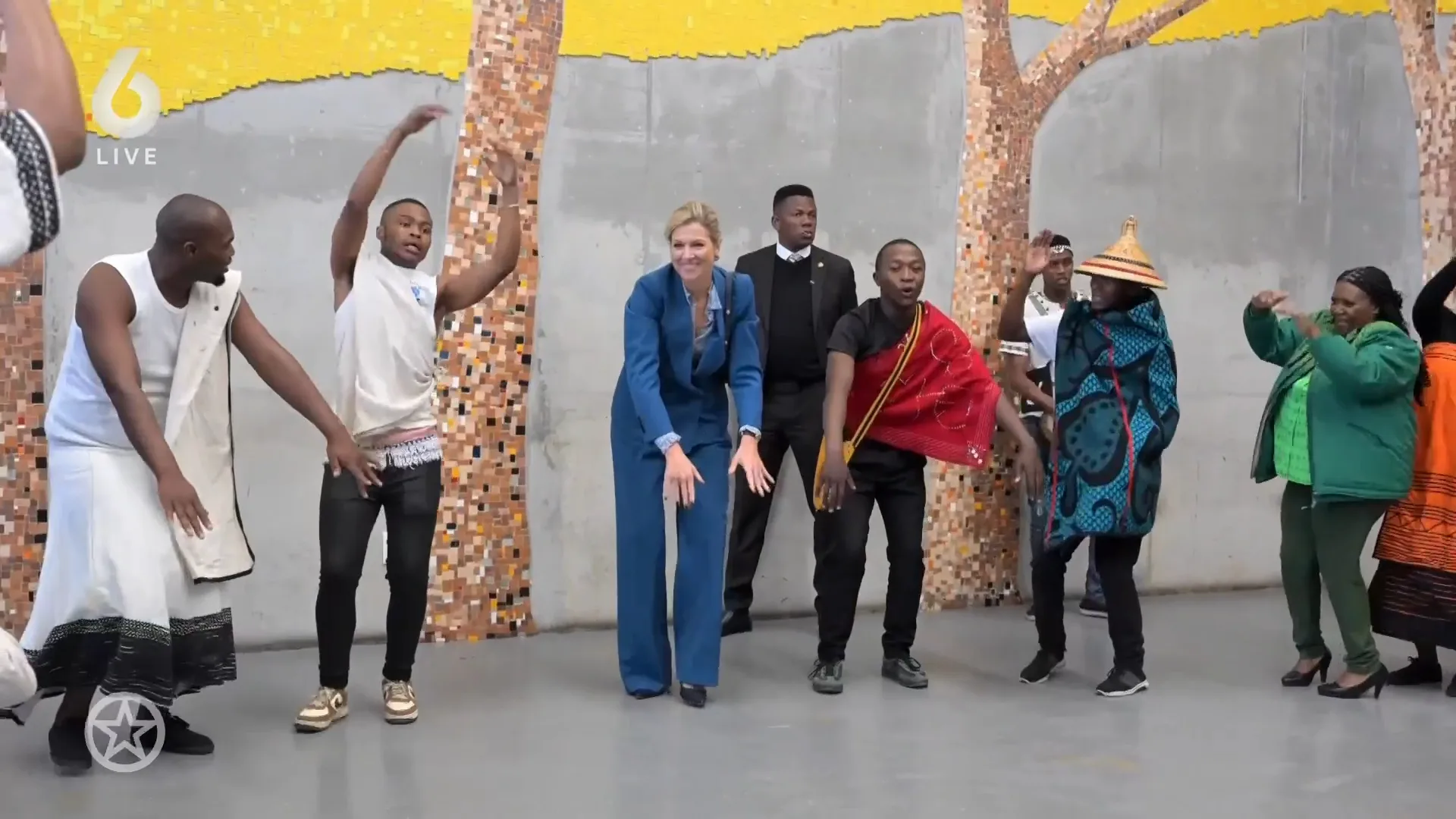 Dansende Máxima gespot in Zuid-Afrika