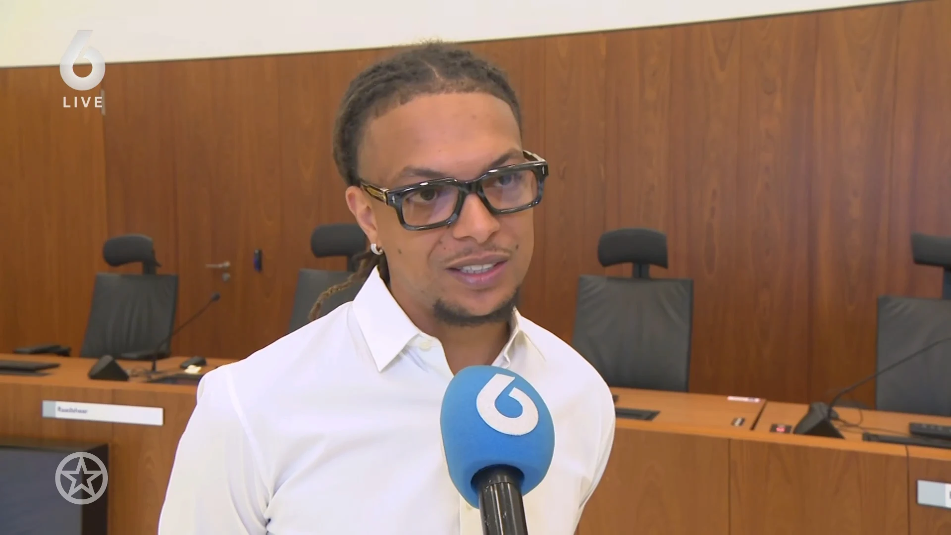 Ronnie Flex doet 'gênante' onthulling