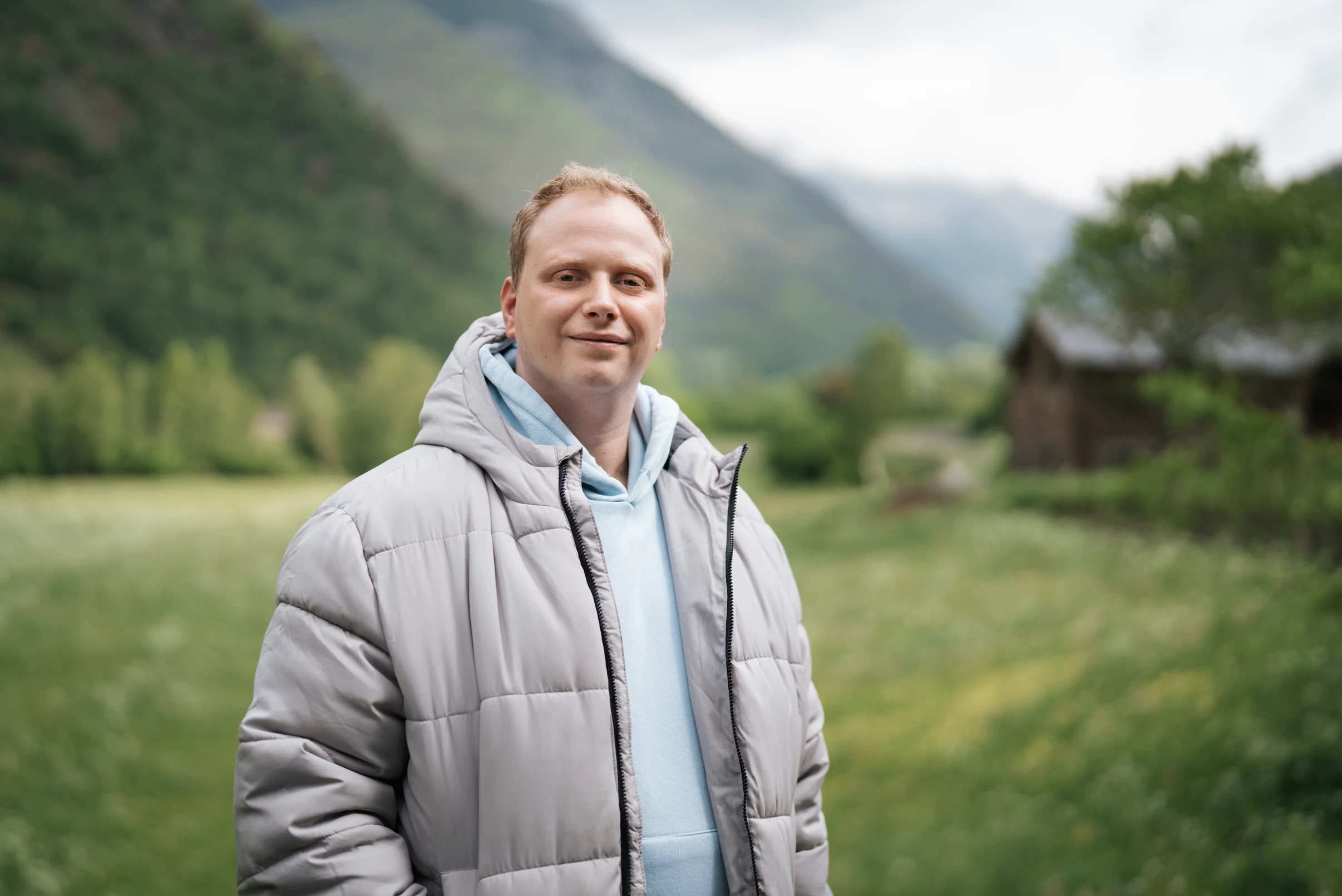 Winter Vol Liefde-kijkers merken gespannen sfeer bij André