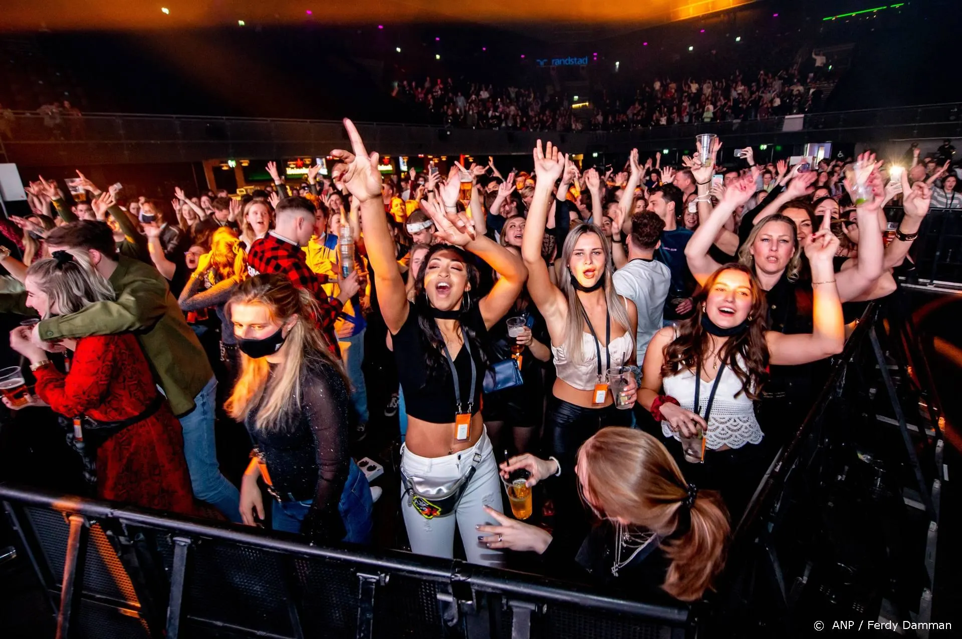 Festivals buiten mogen weer, binnen alleen onder voorwaarden