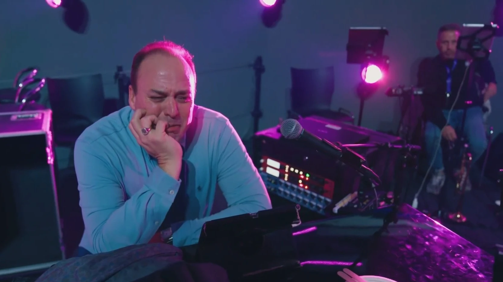 Frans Bauer in tranen om emotioneel moment