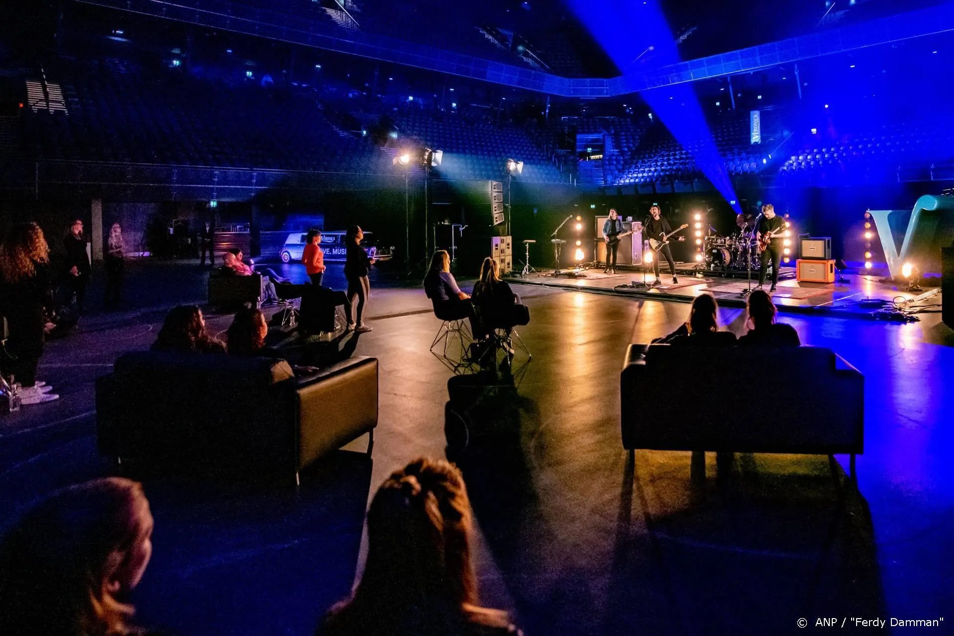 Artiesten spelen voor slechts dertig fans in Ziggo Dome