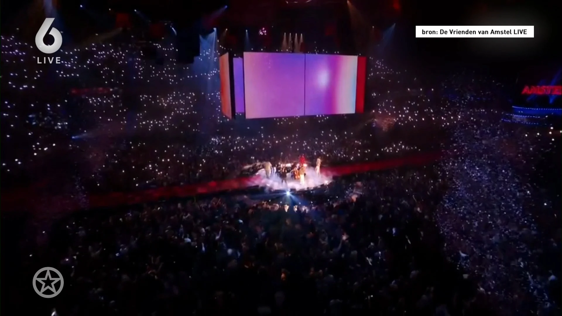 Eerbetoon aan Manuëla Kemp bij Vrienden van Amstel LIVE