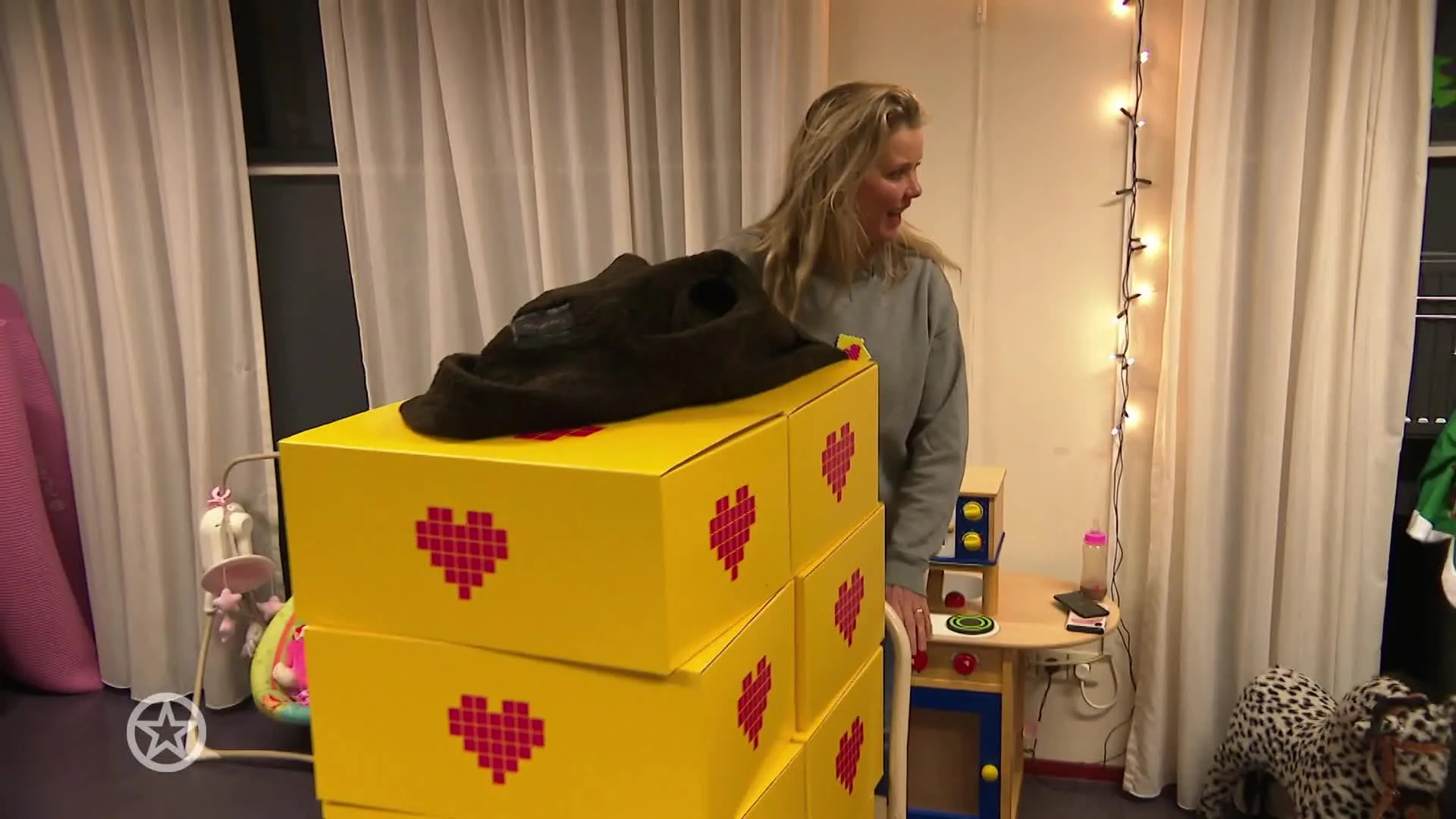 Babette van Veen verrast kinderen voor Het Vergeten Kind