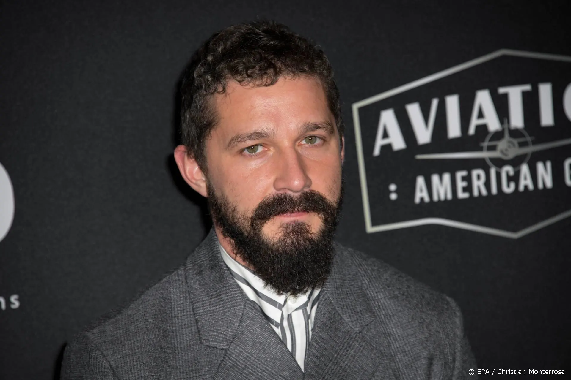 Shia LaBeouf zoekt hulp na aanklacht mishandeling