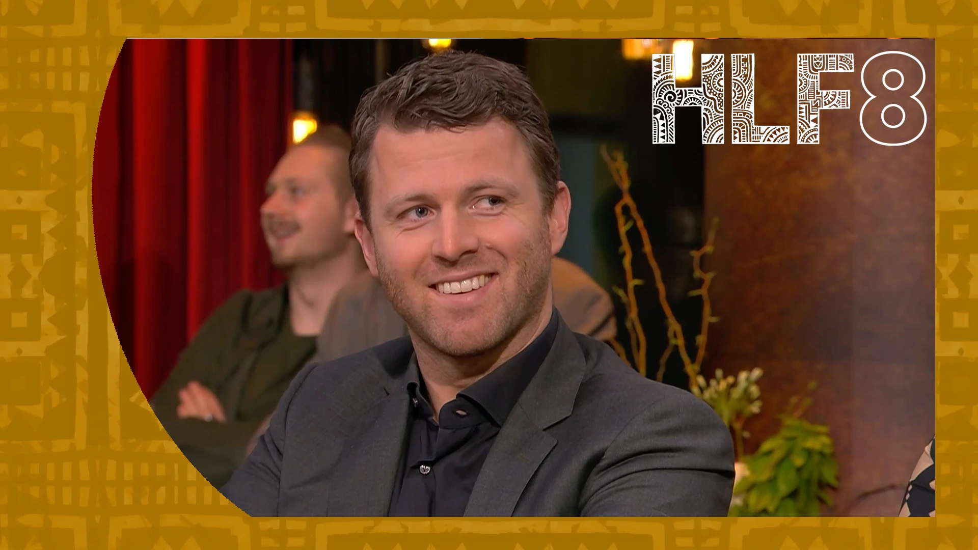 Royce de Vries laat zich niet uit over zwangere vrouw: "Ze kijkt!"