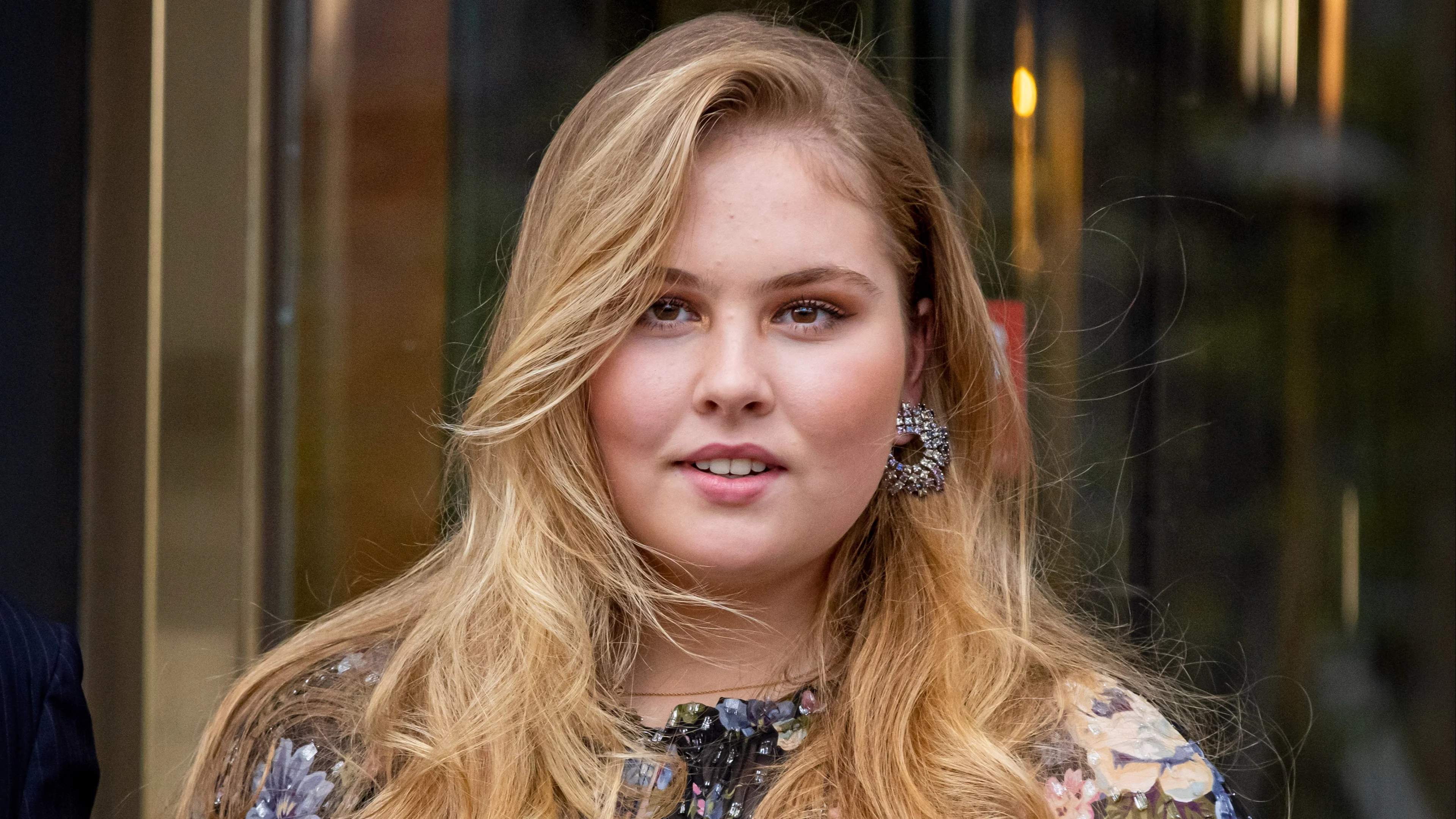 Amalia verdient NIETS aan boek