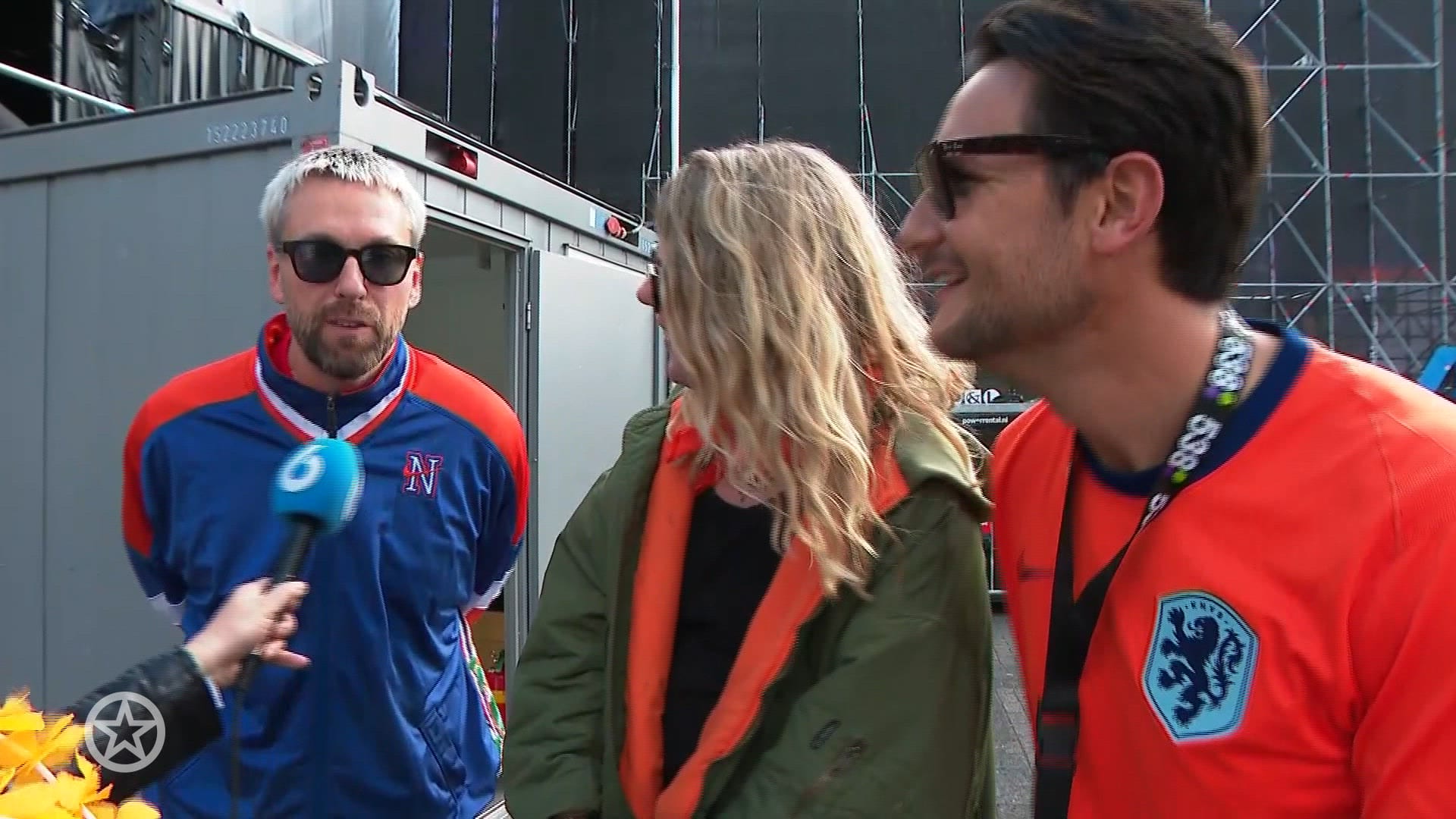 Zoontjes Kris Kross Amsterdam-Sander bij 538 Koningsdag