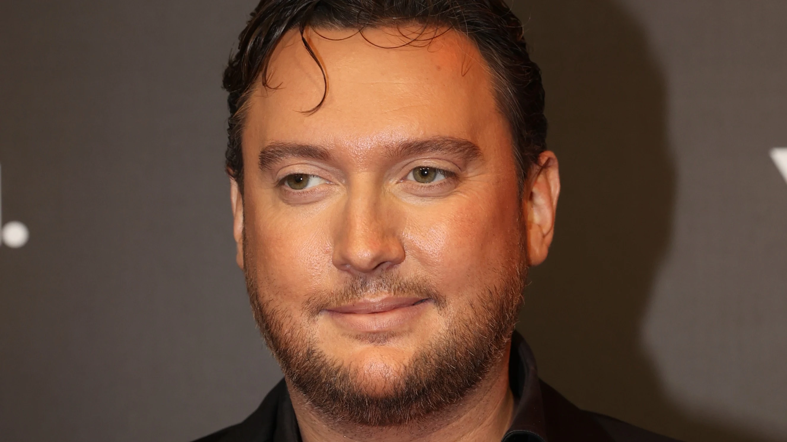 Tino Martin herdenkt overleden zus