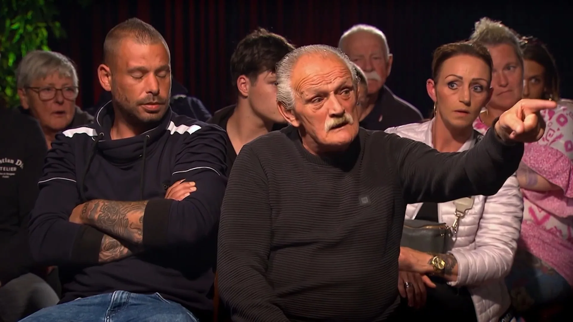 Sophie en Julia over heftige ruzie in Mr. Frank Visser: 'Keel doorsnijden?'