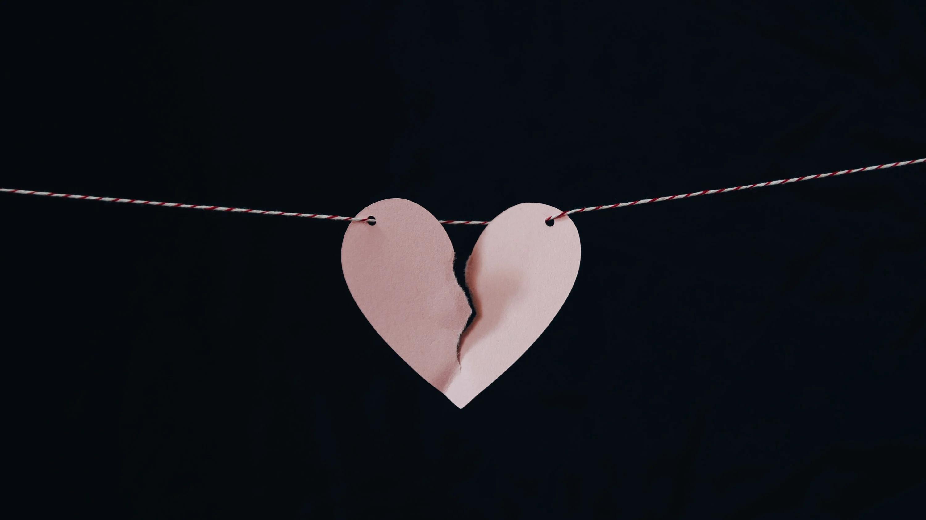 Heftige scheiding in GTST: 'Je bent gewoon een slet' 