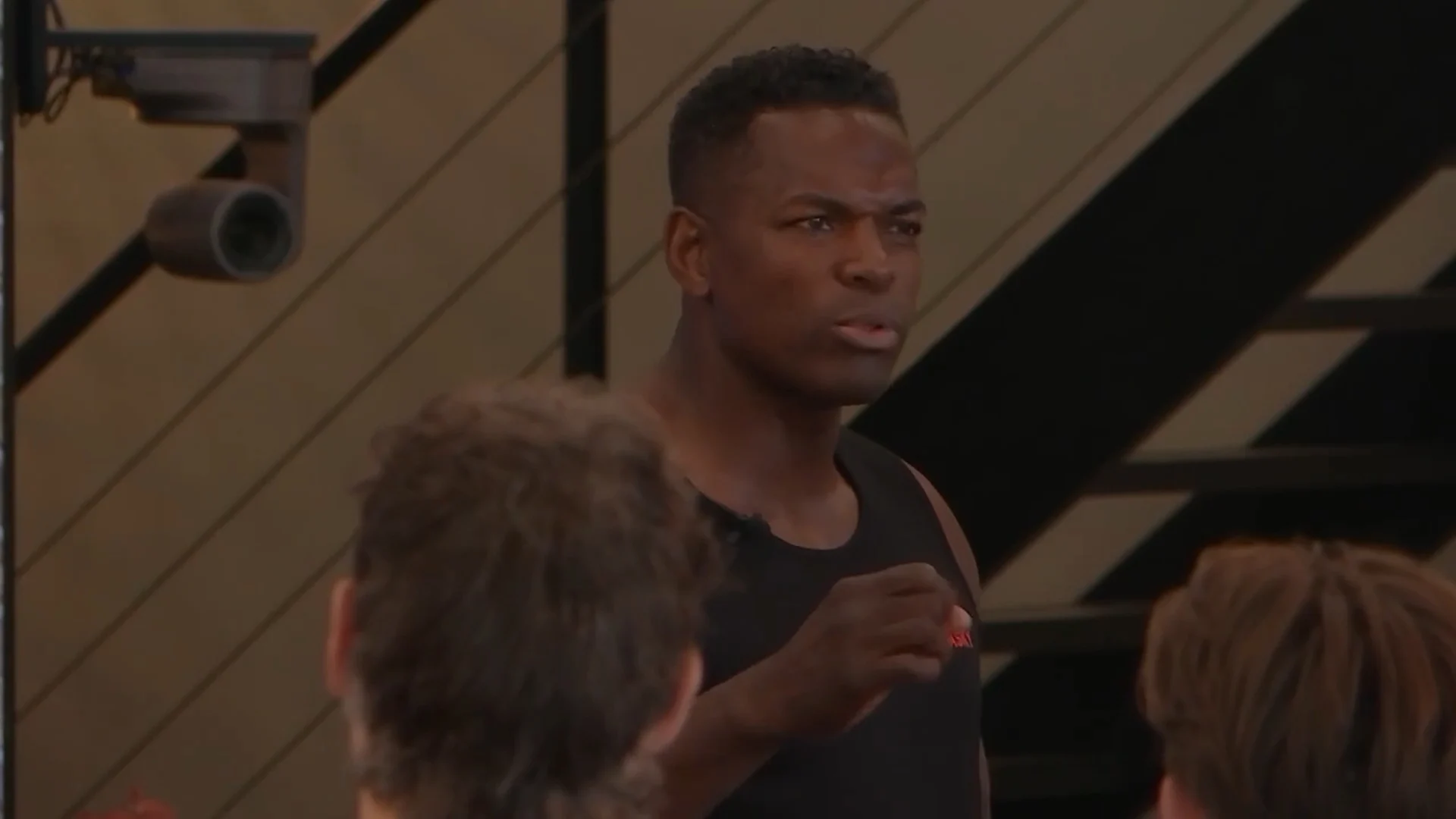 Remy Bonjasky en Mory Kromah pakken De Bondgenootjes flink aan