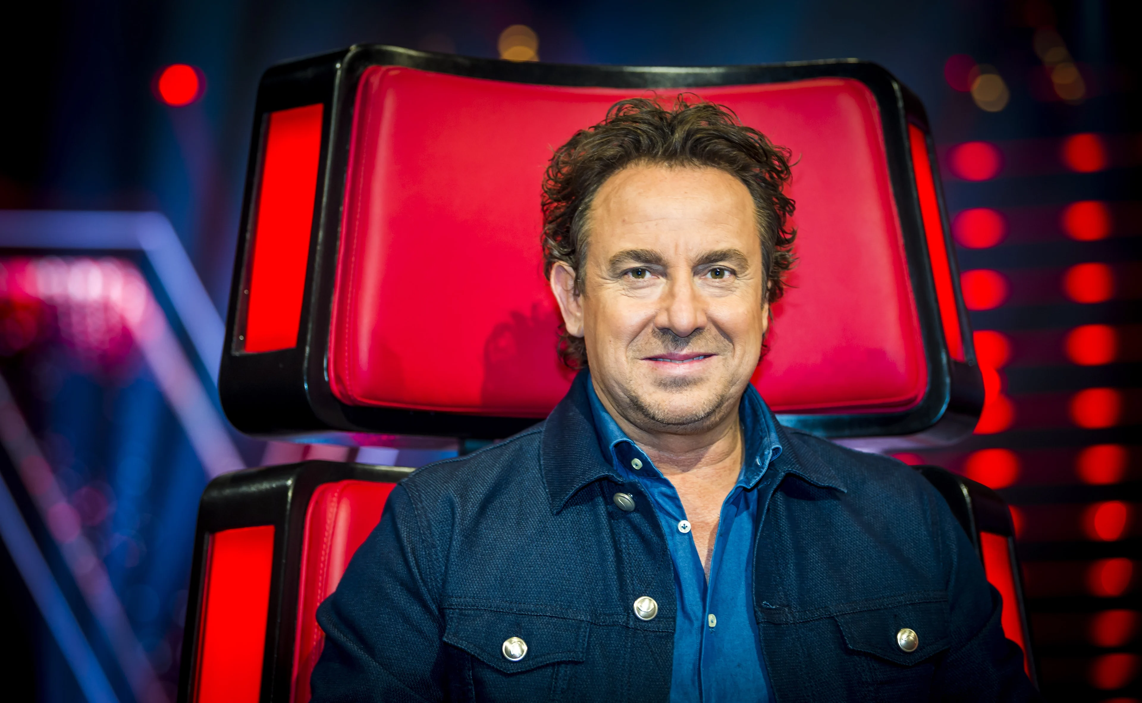 Douwe Bob neemt het op voor Marco Borsato: 'Beste zanger'