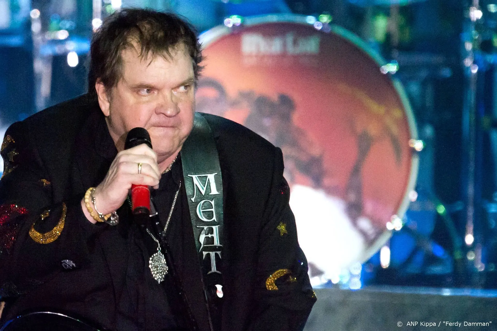Meat Loaf klaagt hotel aan na lelijke val van podium