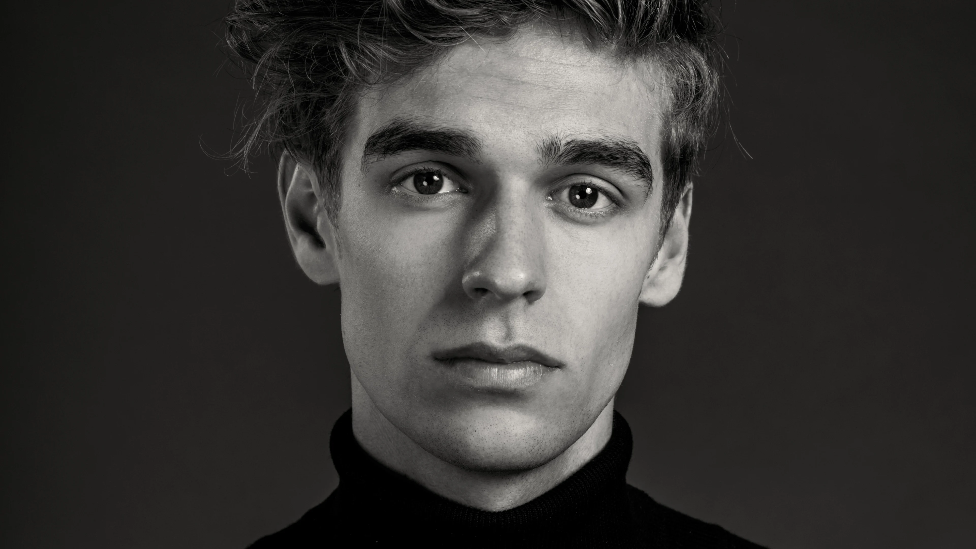 Kijkers smoorverliefd op jonge Scrooge in Scrooge Live