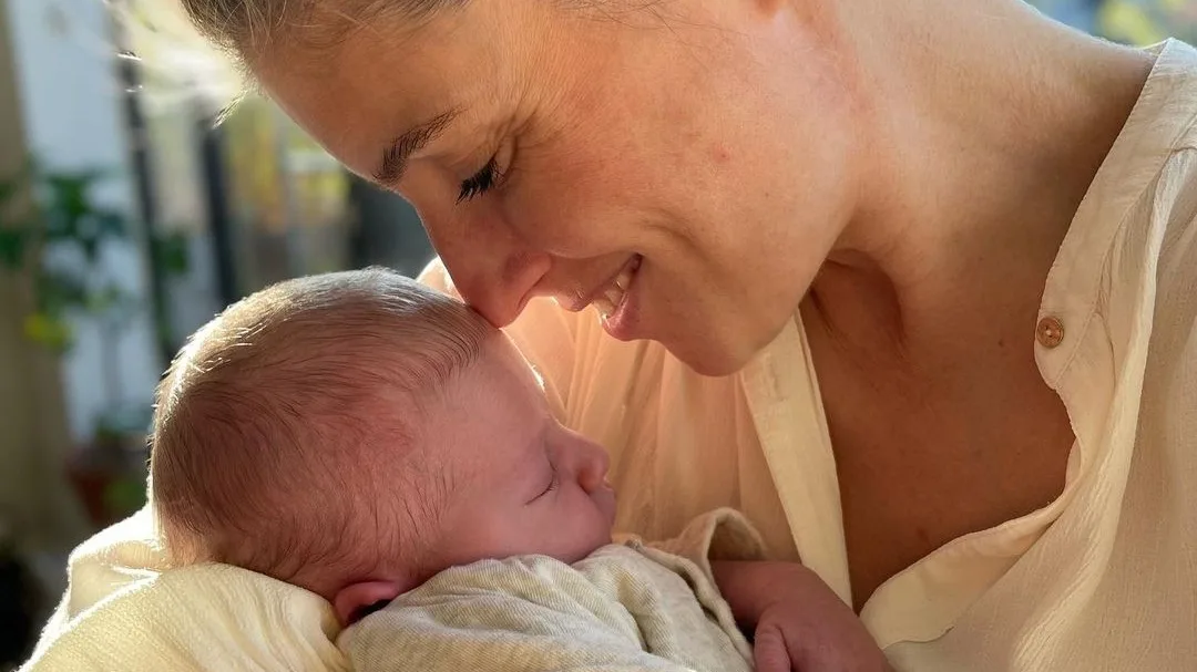 Marieke Elsinga heeft 'het zwaar' na zwangerschap
