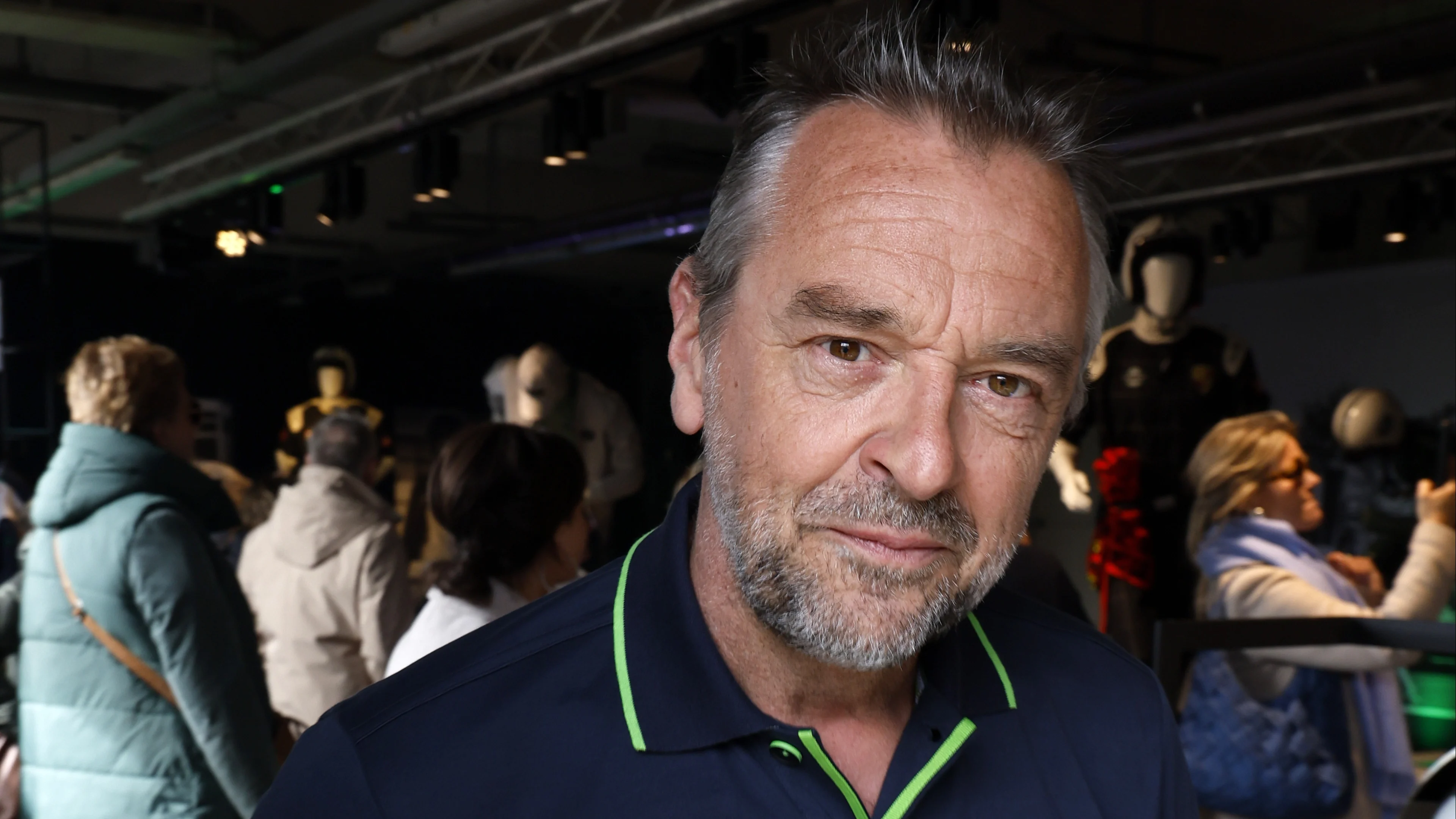 Tom Waes geëmotioneerd op tv: 'Schuldgevoel'