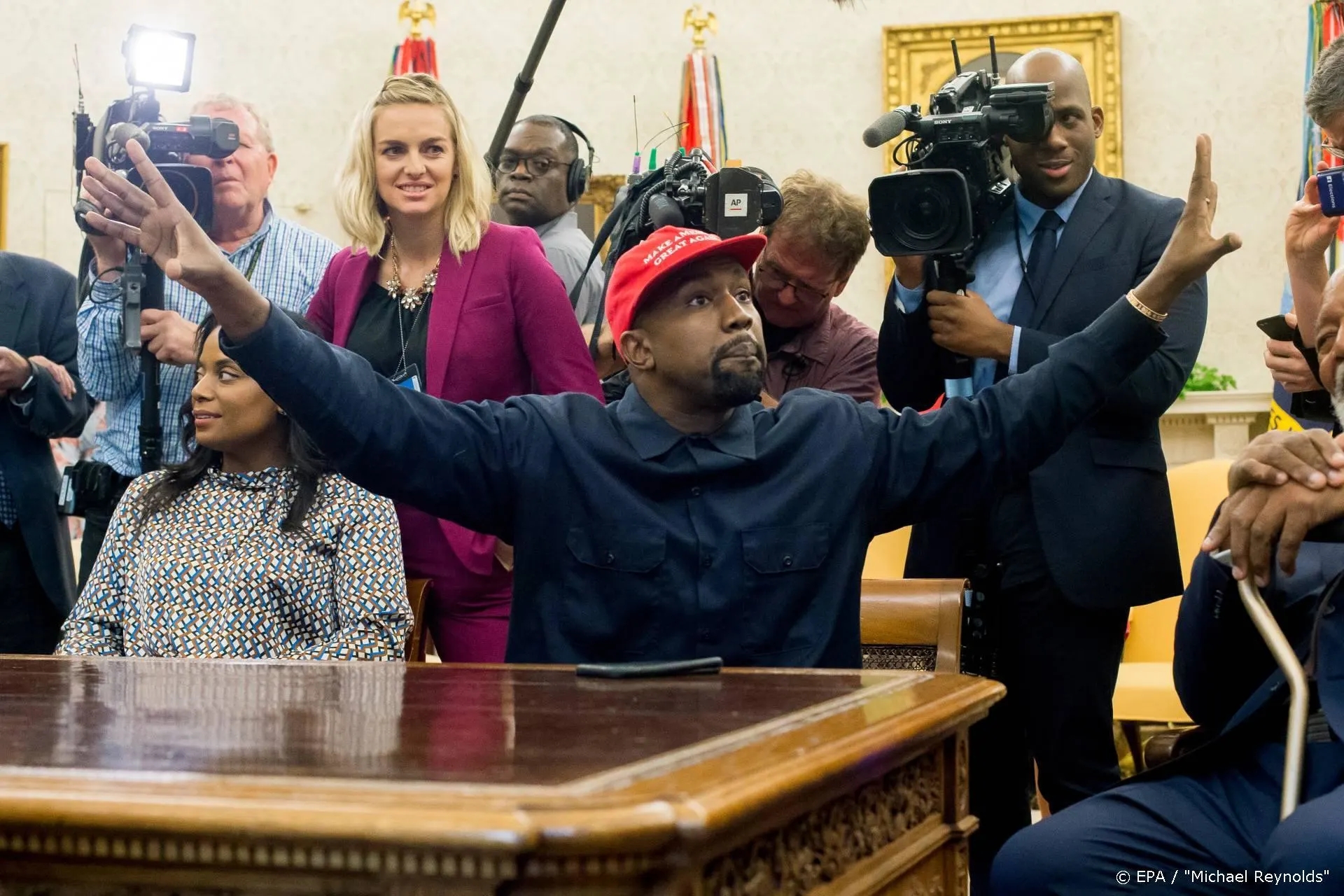 Kanye praatte in geheim met Trump-adviseur Jared Kushner