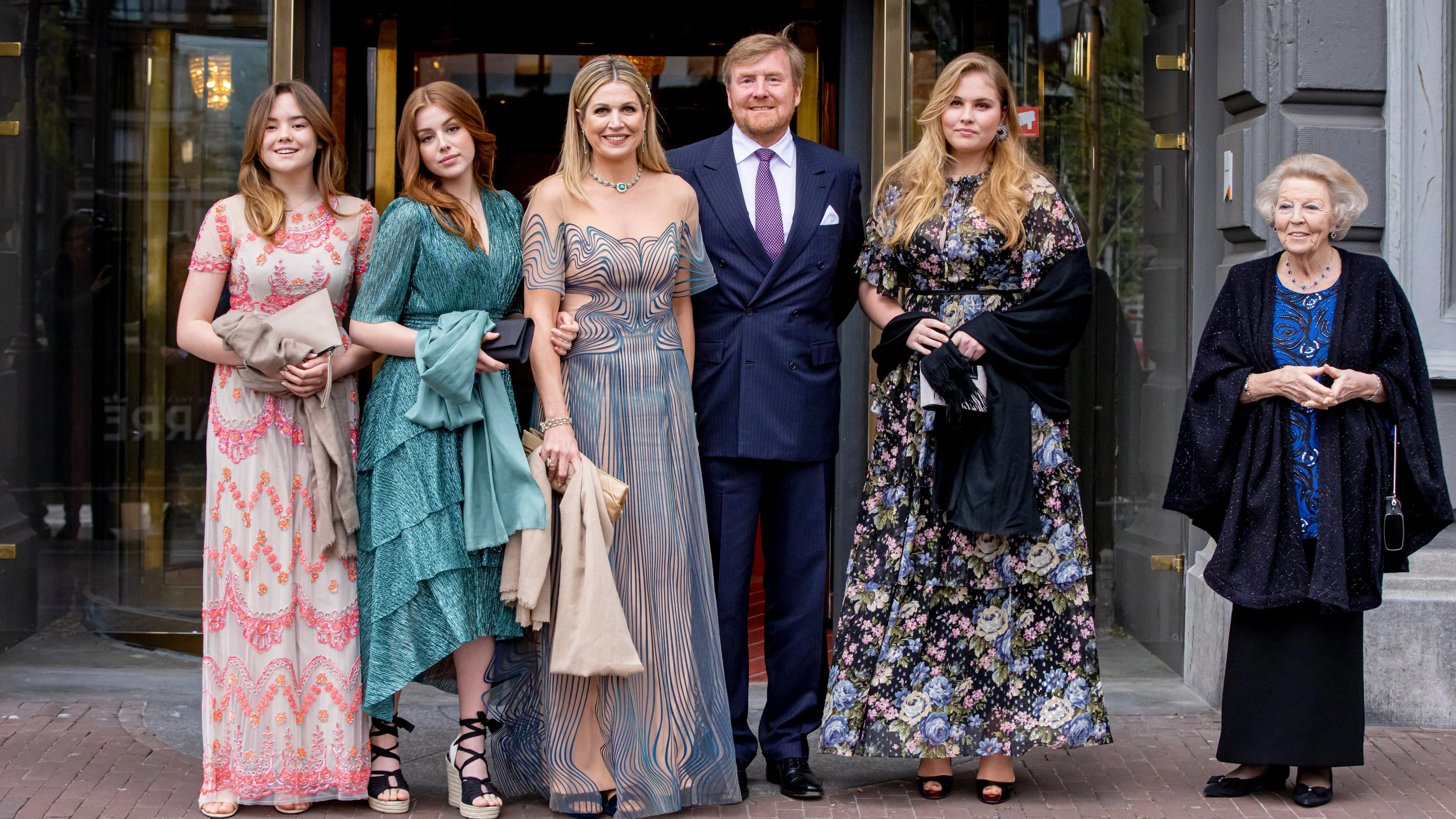 ZIEN: Koninklijke familie straalt bij muziekgala voor Máxima