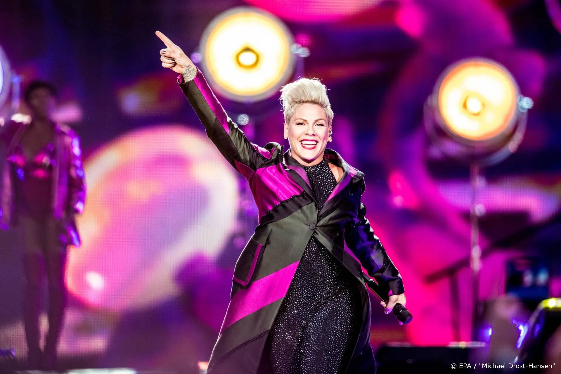 Pink: coronavirus is engste wat ik ooit heb meegemaakt