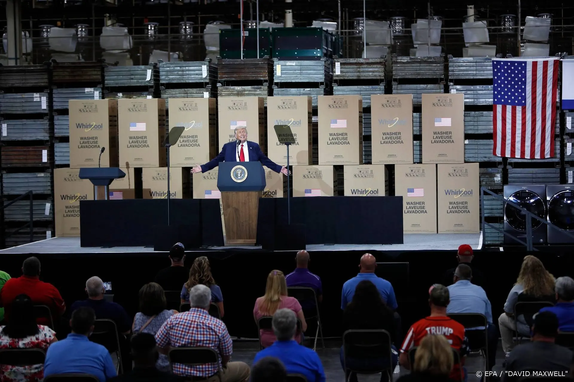 Trump draait Guns N' Roses-nummer Live and Let Die tijdens rally